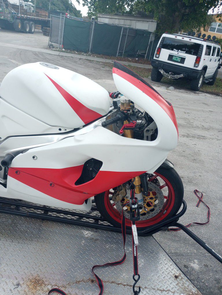 Aprilia RSV 1000 RSV1000 Pair of Brembo Front Caliper Calipers Ohlin's