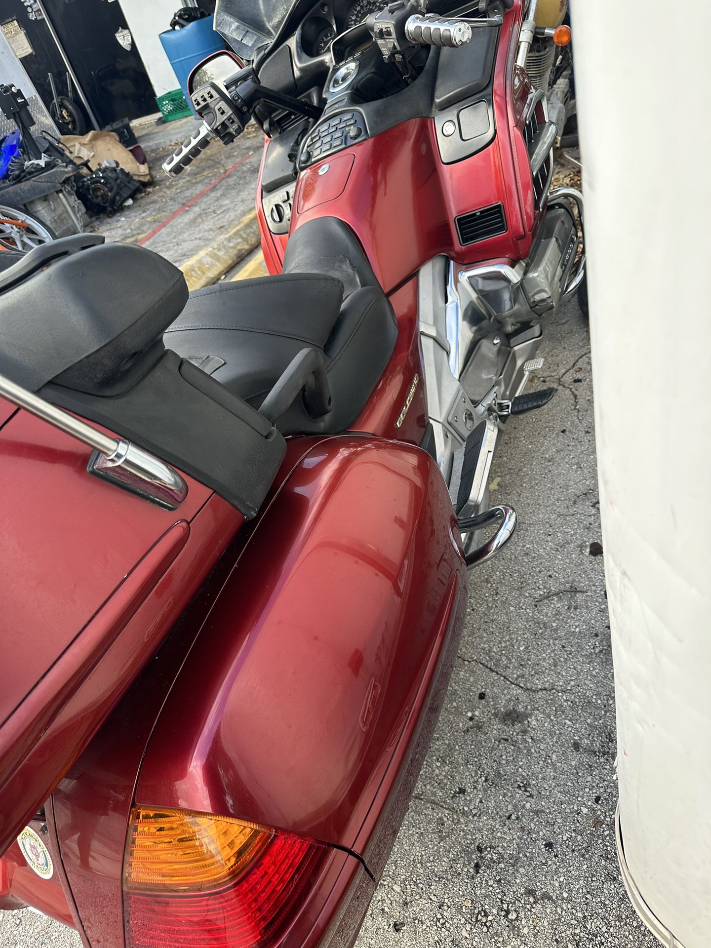 01 Honda Goldwing 1800 GL1800 65,000 miles Contact For Pricing GL