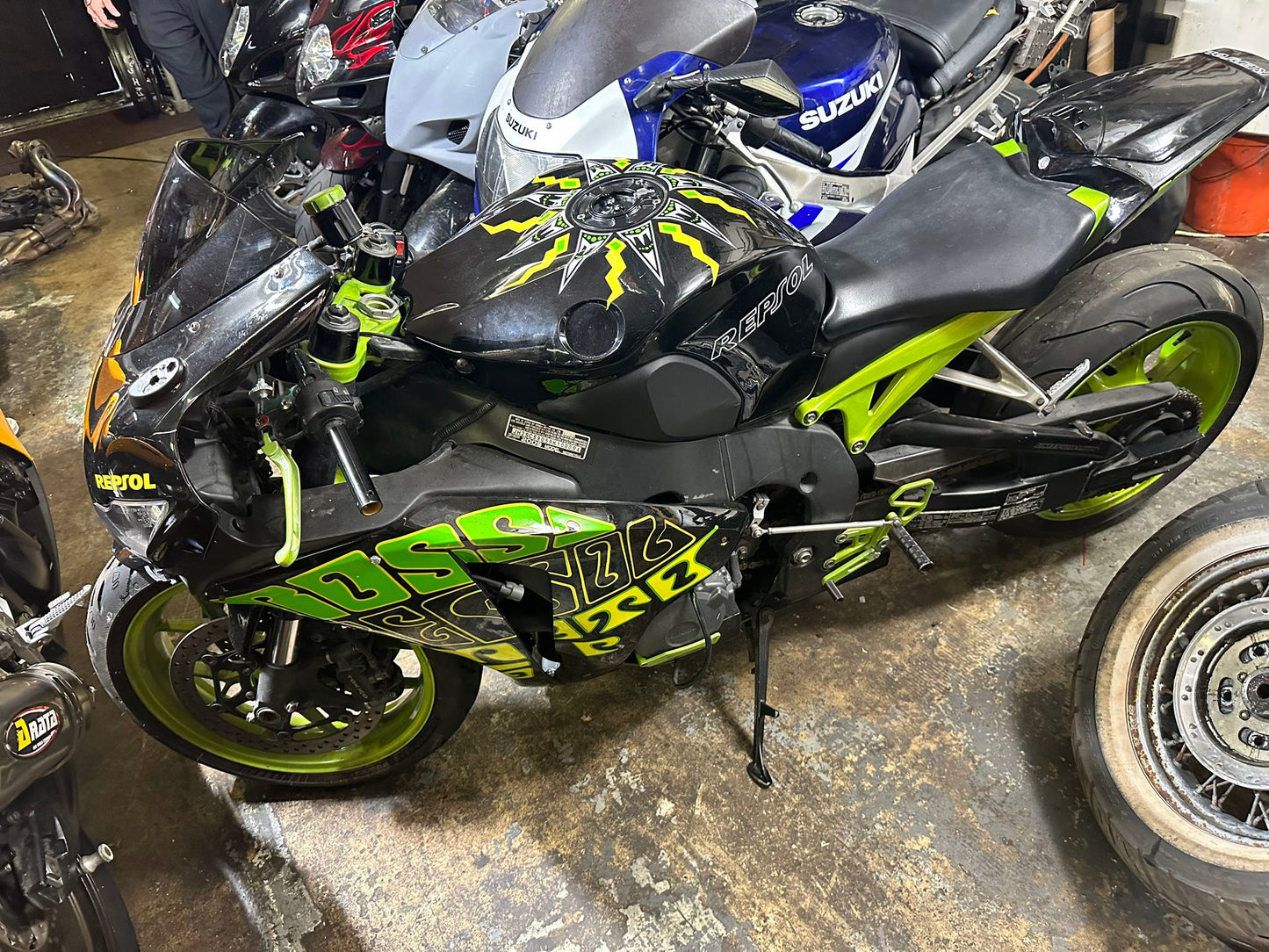 SOLD - 2009 Honda CBR 1000 CBR1000RR - Nice! - Honeycomb Wheels Financing Available