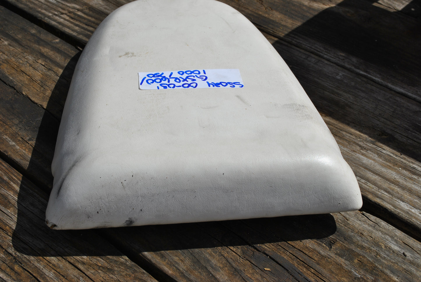 00 - 03 Suzuki GSXR 750 01 - 03 GSXR 600 01 02 GSXR 1000 Rear Back Passenger Seat Pad Pillion