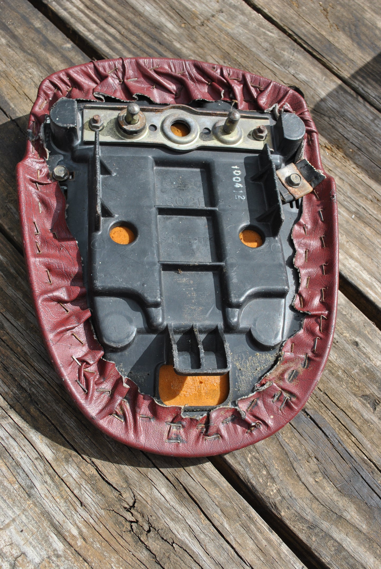 97 - 01 Suzuki TL1000S TL 1000 S Rear Back Passenger Seat Pad Pillion