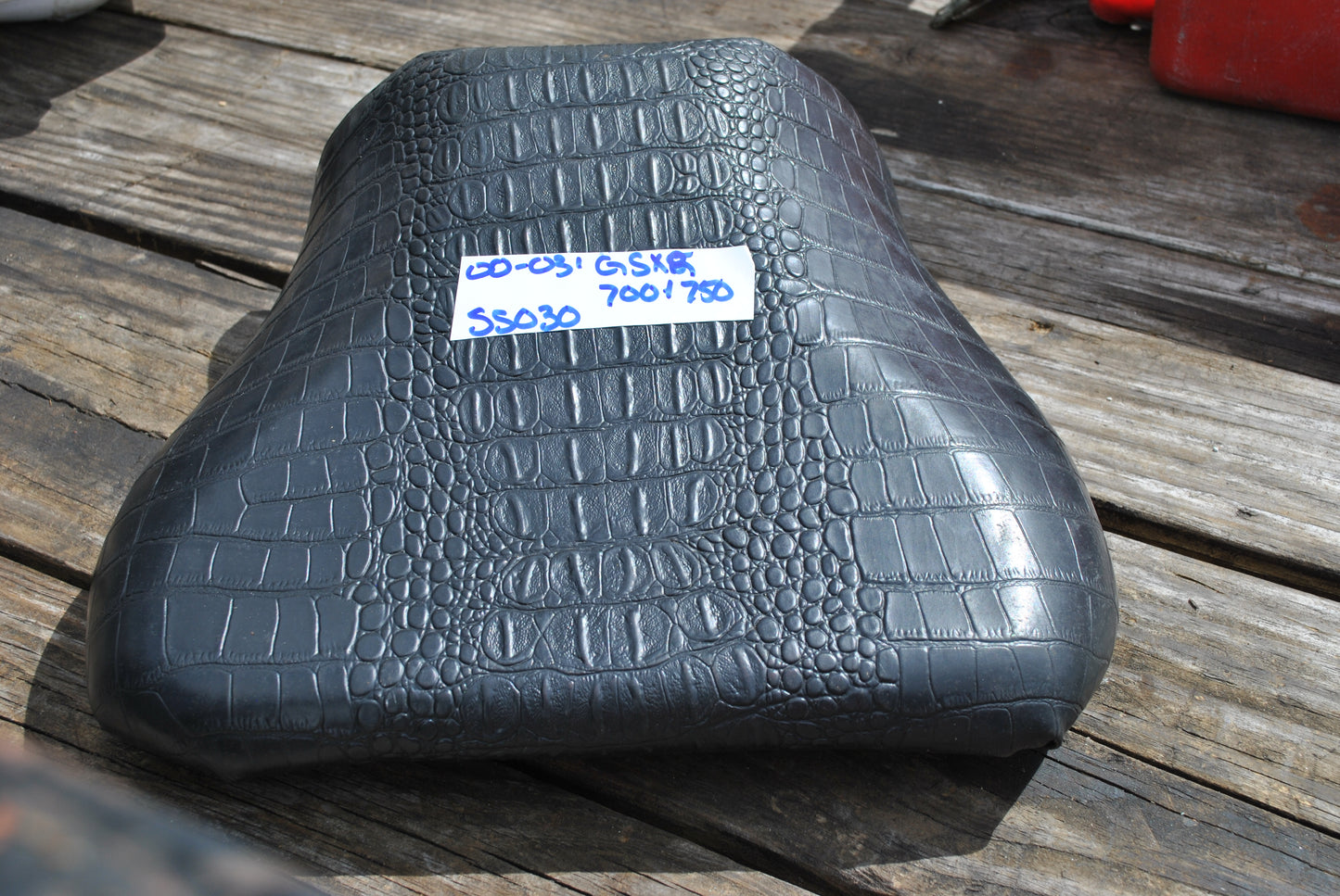 SOLD SOLD 00 - 03 Suzuki GSXR 750 01 - 03 GSXR 600 01 02 GSXR 1000 Front Seat Driver Rider Pad Pillion