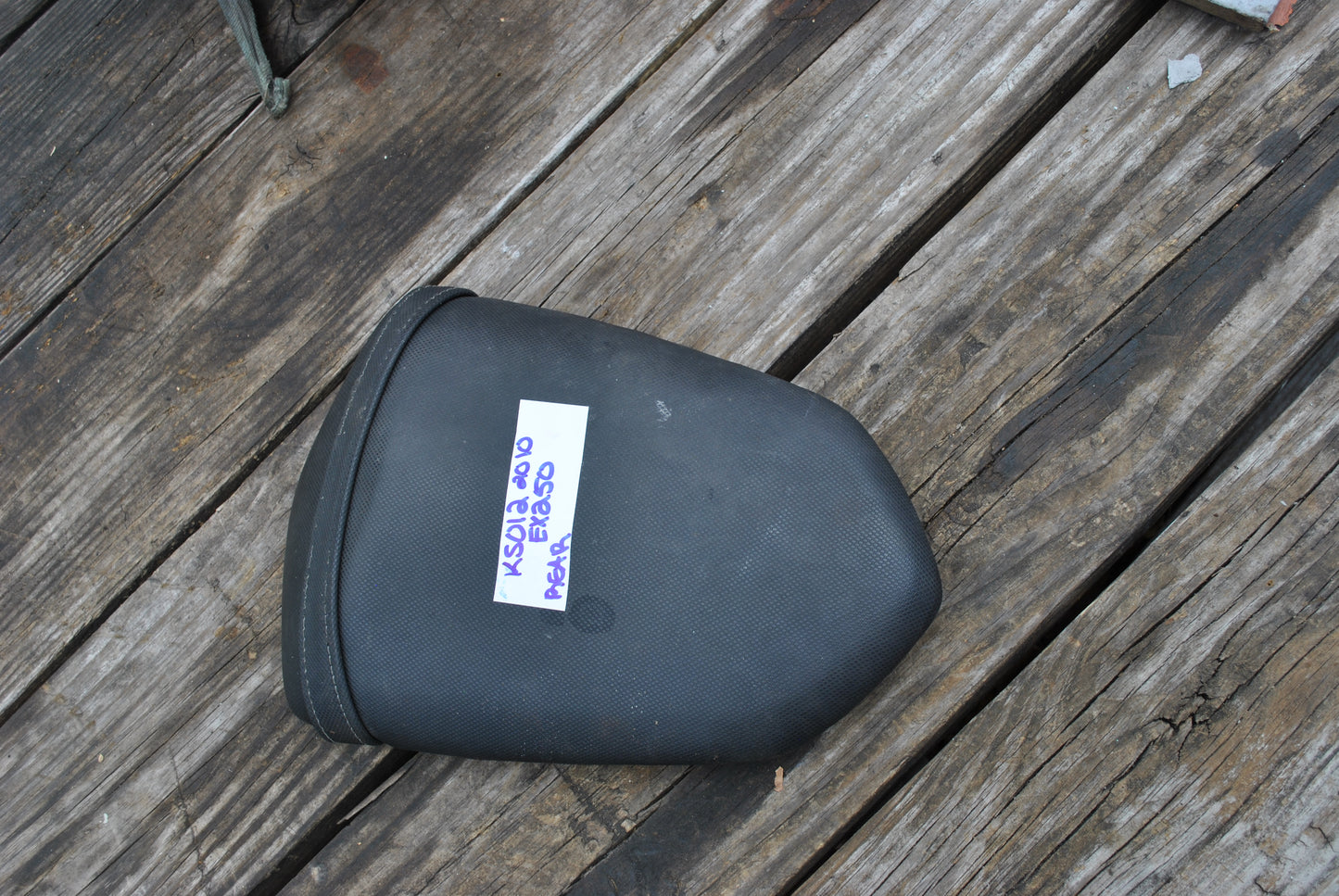 2010 Kawasaki EX250 EX 250 Rear Passenger Back Seat Pad Pillion Ninja 250