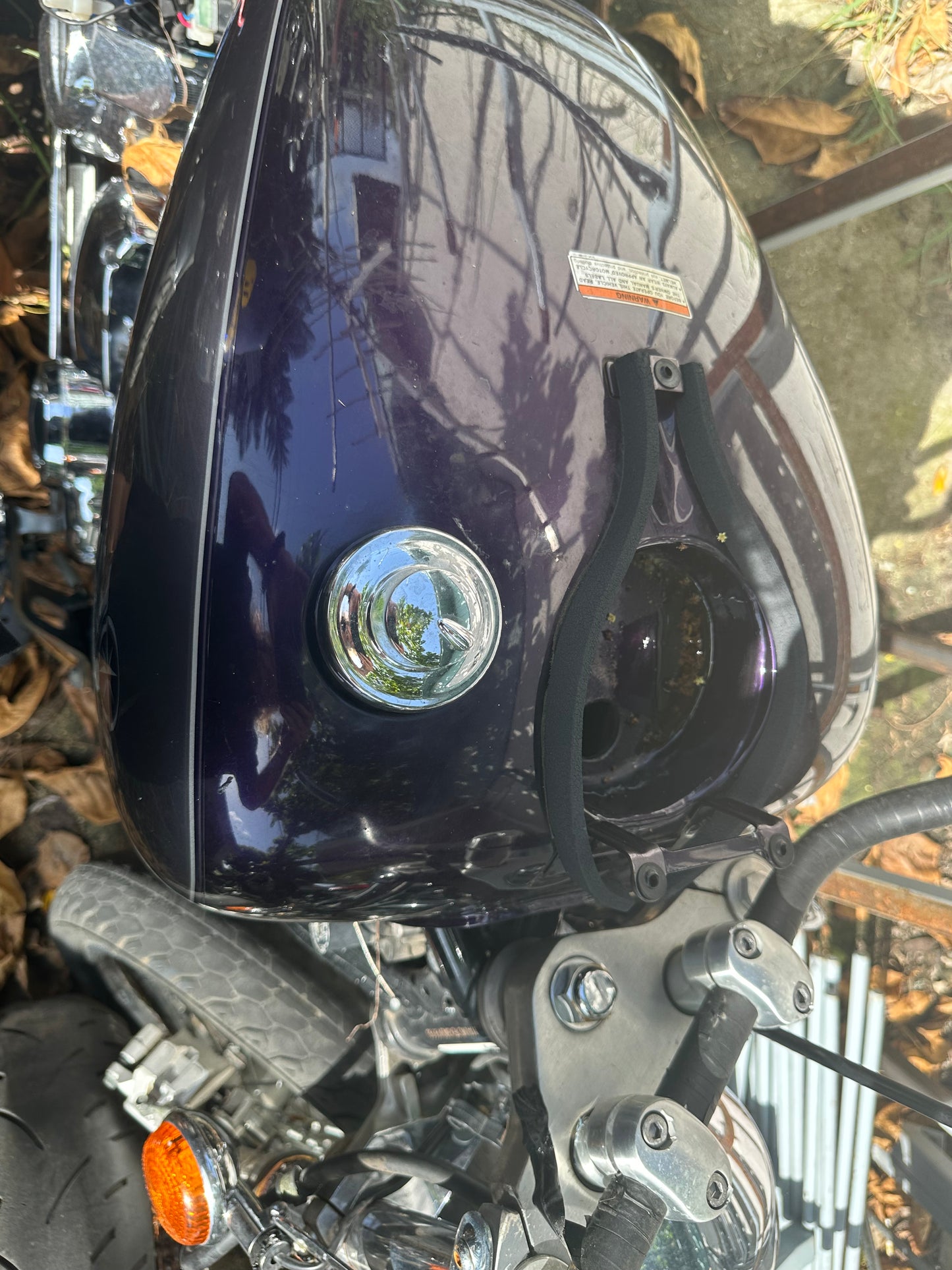 SOLD SOLD 03 Yamaha V-Star 650 Gas Petrol Fuel Tank Cell VStar 650 XVS650 XVS - Nice