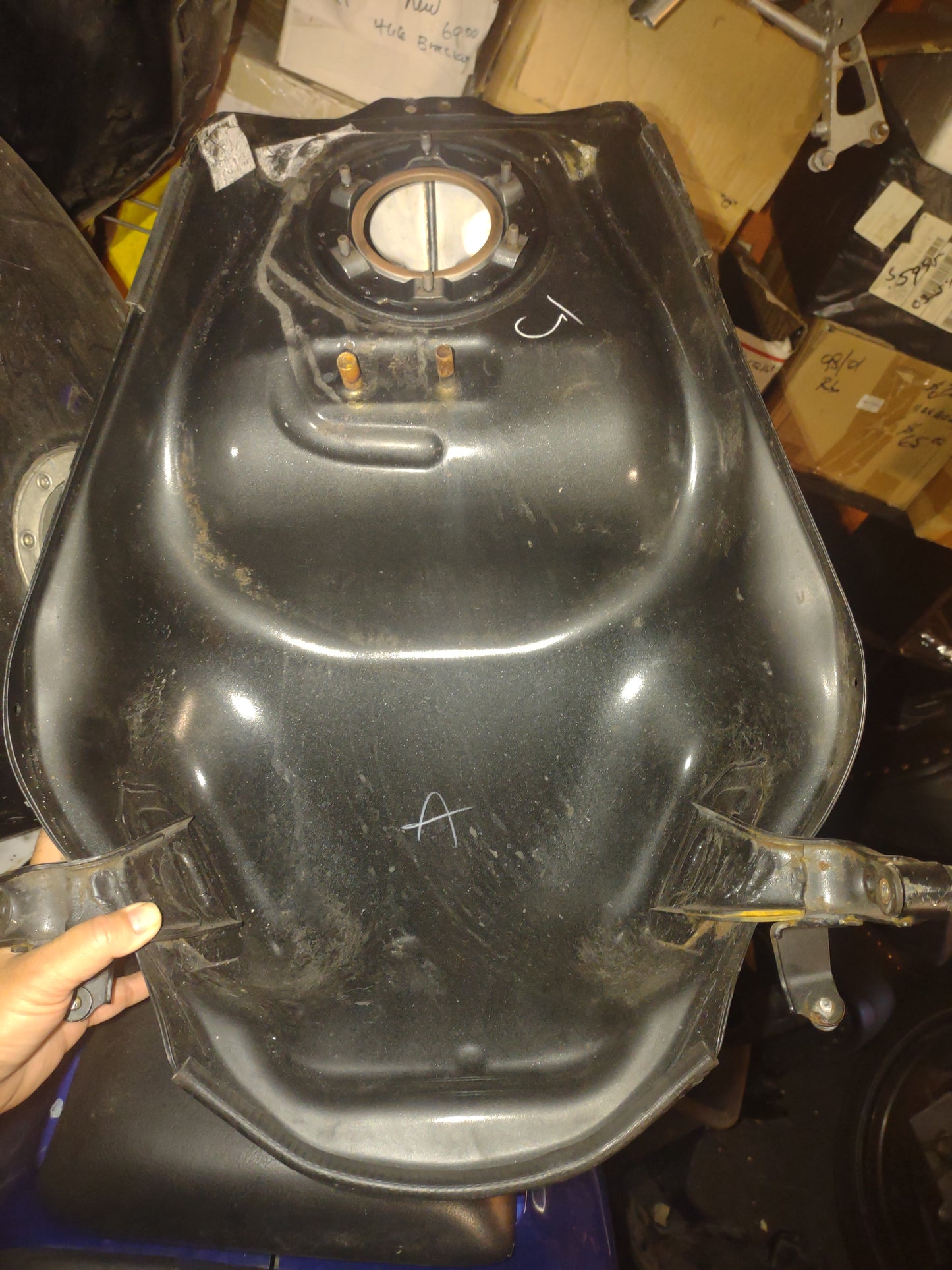 SOLD 14-16 CBR650F CBR 650 F CBR650 17500-MJE-G00ZA Gas Tank Fuel Petrol clean inside