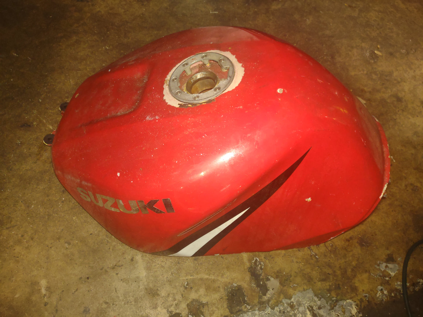 Suzuki GSXR 600 750 1000 Gas Fuel Petrol Tank Cell 00-03 GSXR750 01-03 GSXR600