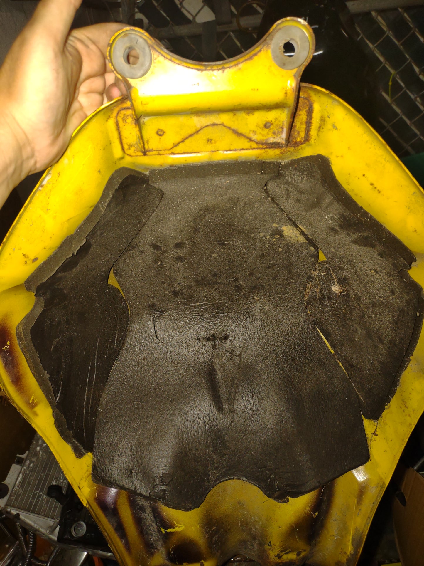 2001 Kawasaki ZX6 ZX-6 ZX6E Gas Fuel Petrol Tank Local Pickup Only Ninja 600 ZZR600