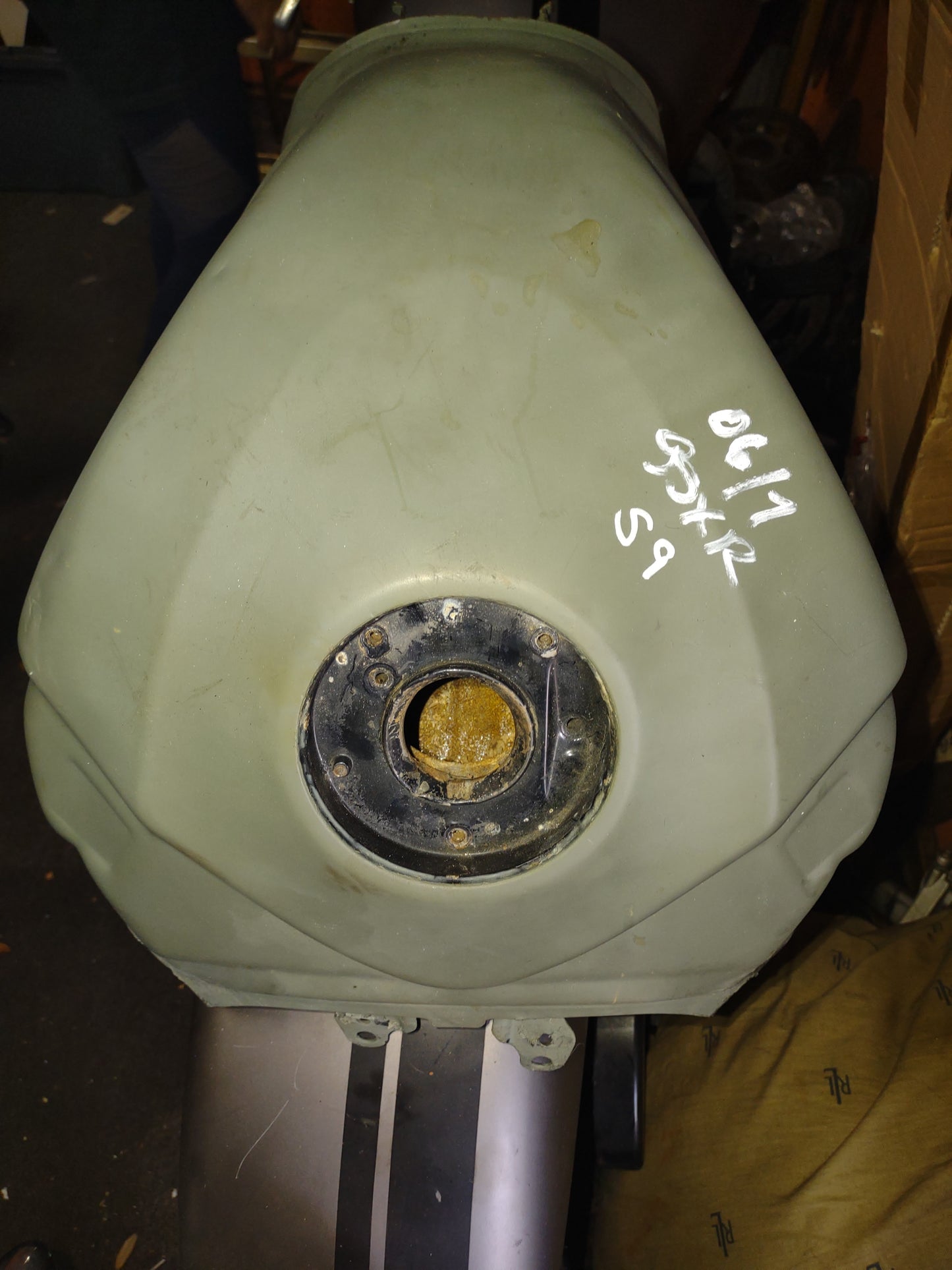 06 07 Suzuki GSXR 600 750 Gas Tank Fuel Petrol Cell GSXR600 GSXR750