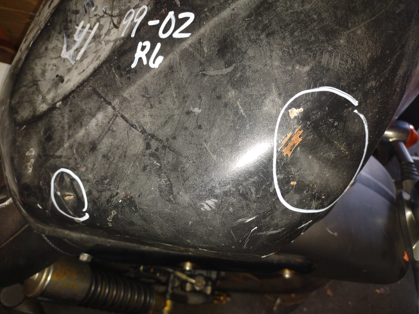 99 - 02 Yamaha R6 YZF 600 Gas Fuel Petrol Tank Cell