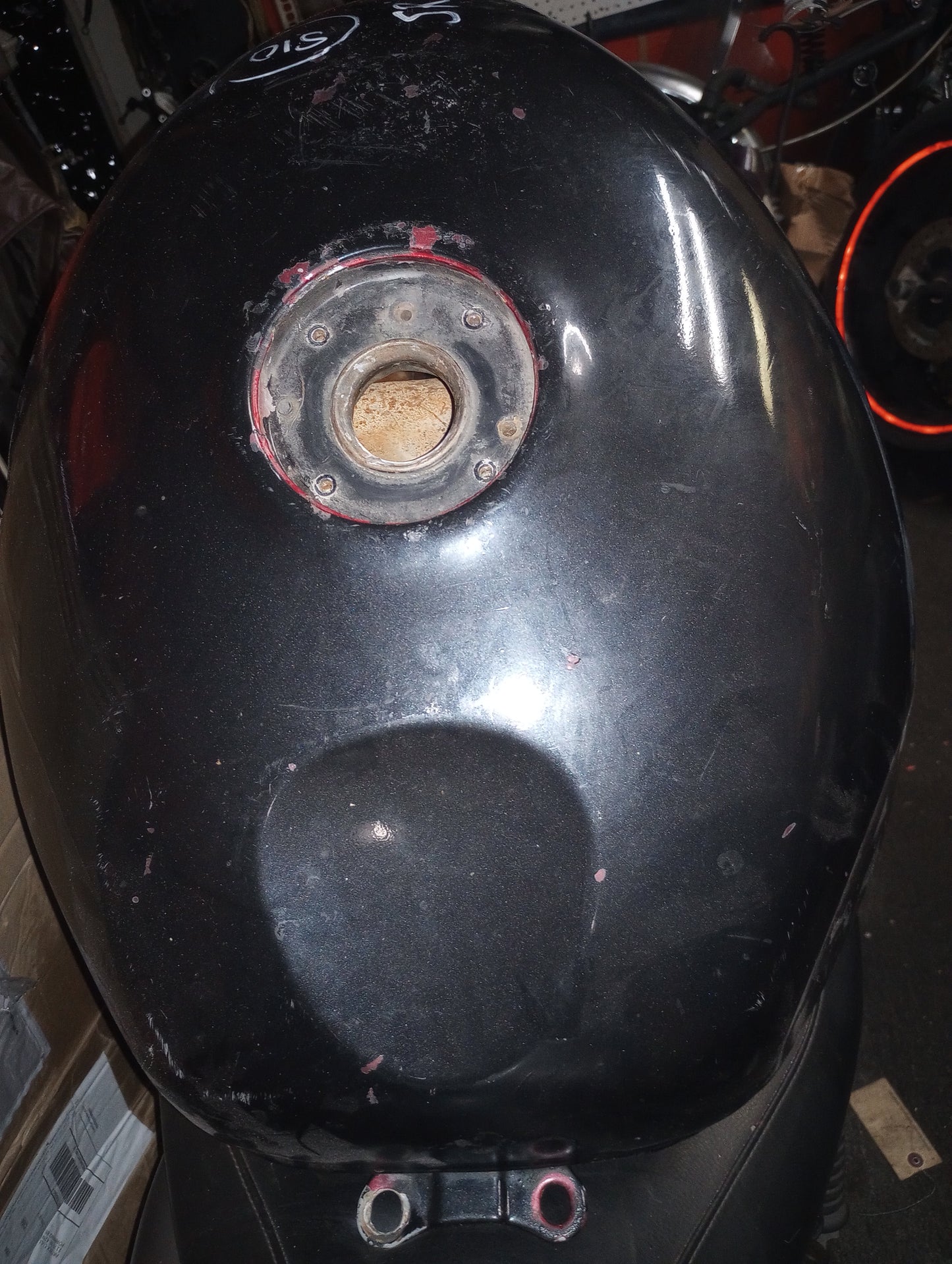SOLD 98 99 Suzuki GSXR 750 Gas Fuel Petrol Tank 96 97 SRAD 600