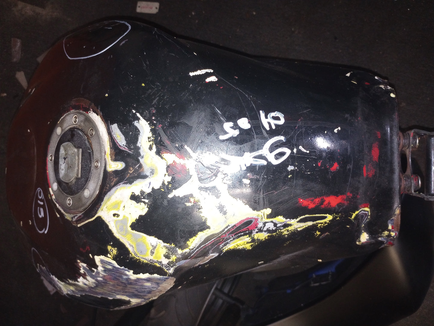 04 05 Suzuki GSXR 600 750 Gas Tank Fuel Petrol Cell GSXR600 GSXR750