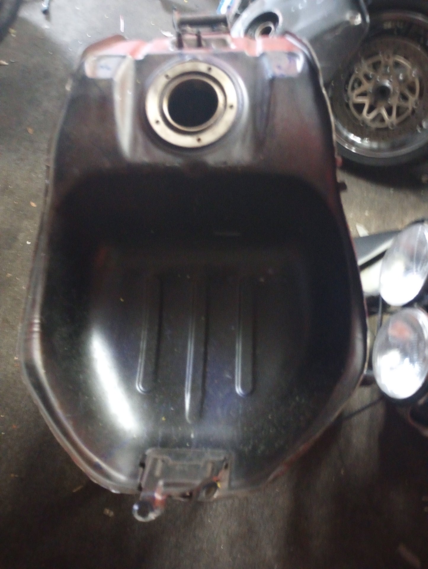 04 05 Suzuki GSXR 600 750 Gas Tank Fuel Petrol Cell GSXR600 GSXR750