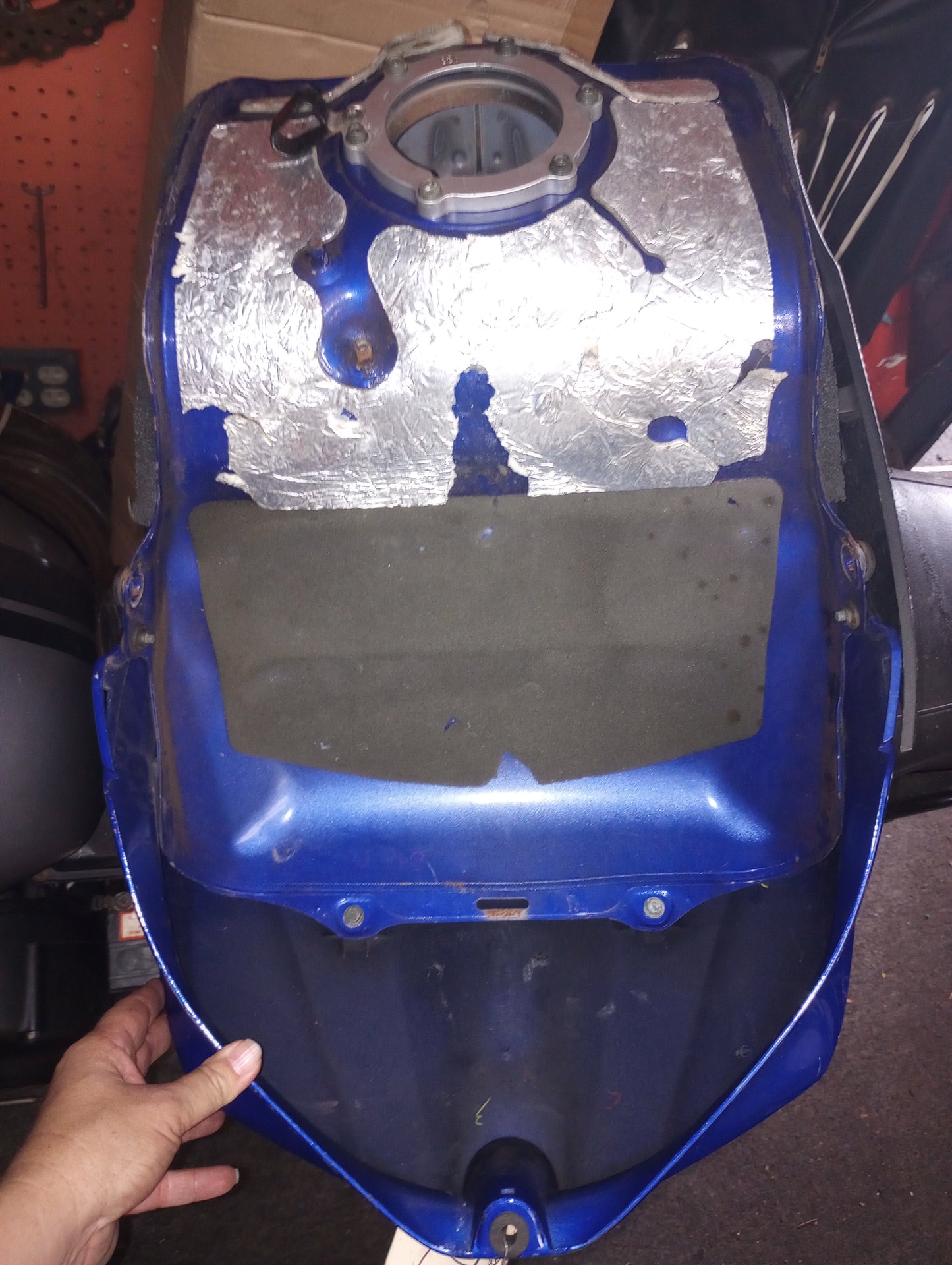 07-08 Yamaha R1 Gas Tank Fuel Petrol Cell YZF1000 YZF 1000 Free Shipping