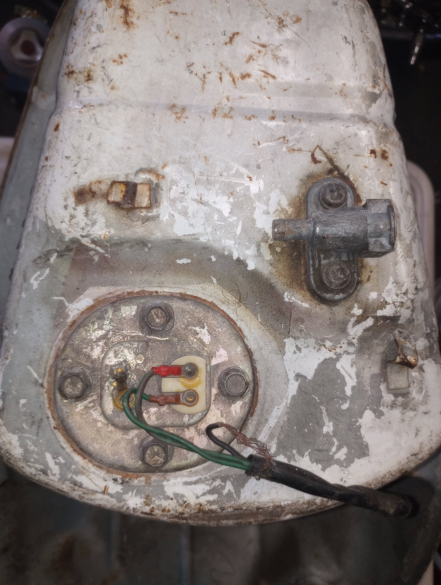 85-86 Yamaha FZ750 Gas Tank FZ 750 Fuel Petrol Cell