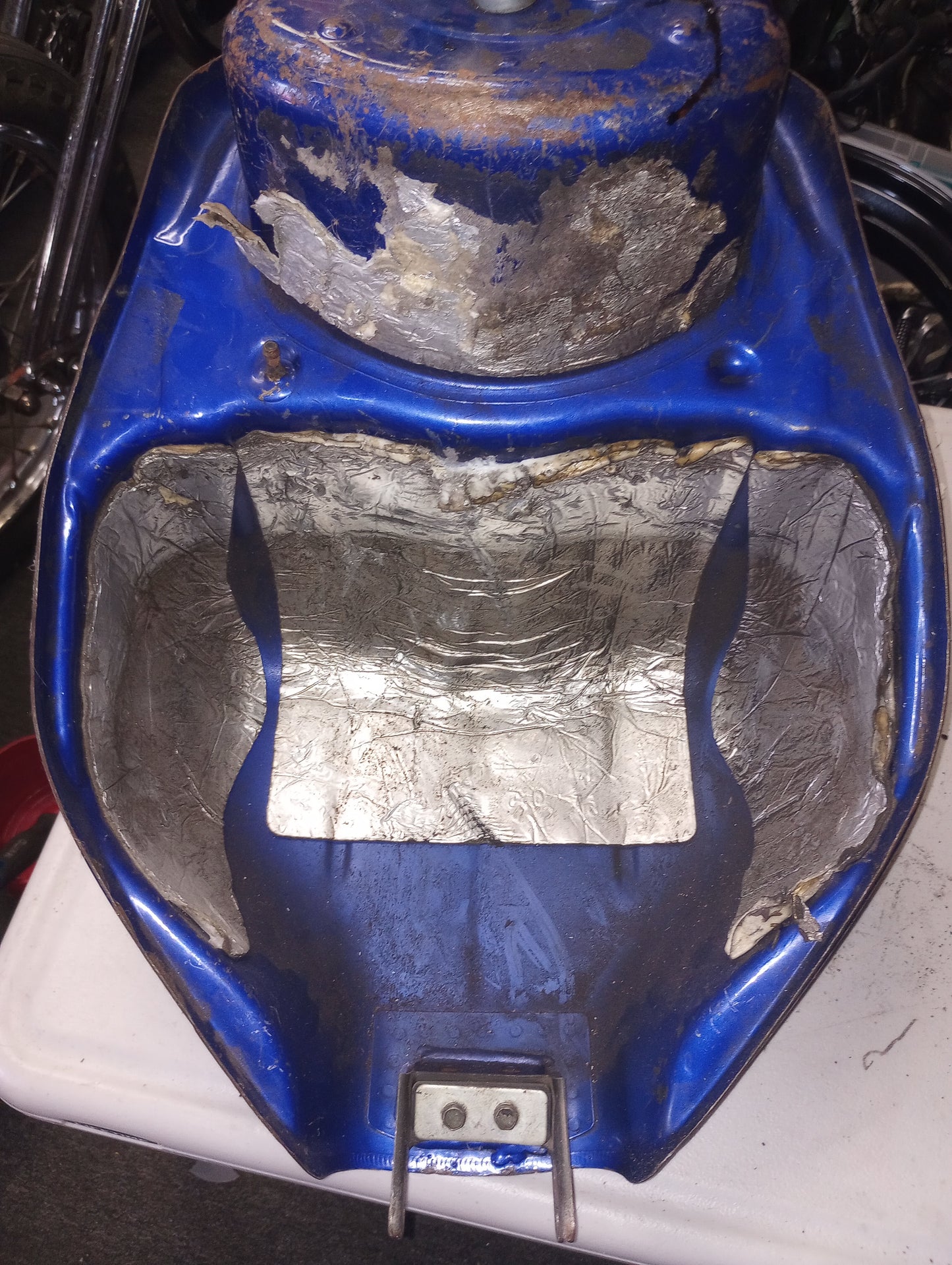 Yamaha YZF 600 Gas Tank Fuel Petrol Call Reservoir YZF600