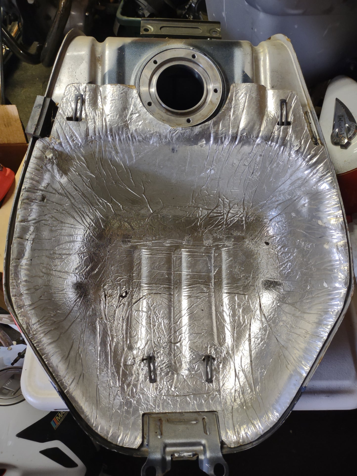 SOLD 01-03 Suzuki GSXR 600 00-03 750 1000 Gas Fuel Petrol Tank Cell