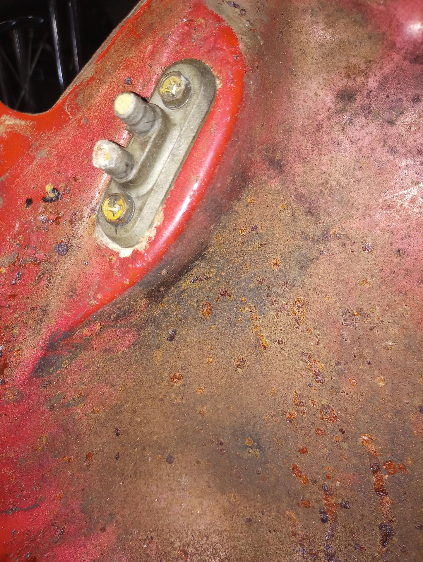 Suzuki RF600 RF 600 Gas Tank Dented Fuel Petrol Cell Reservoir RF600RT