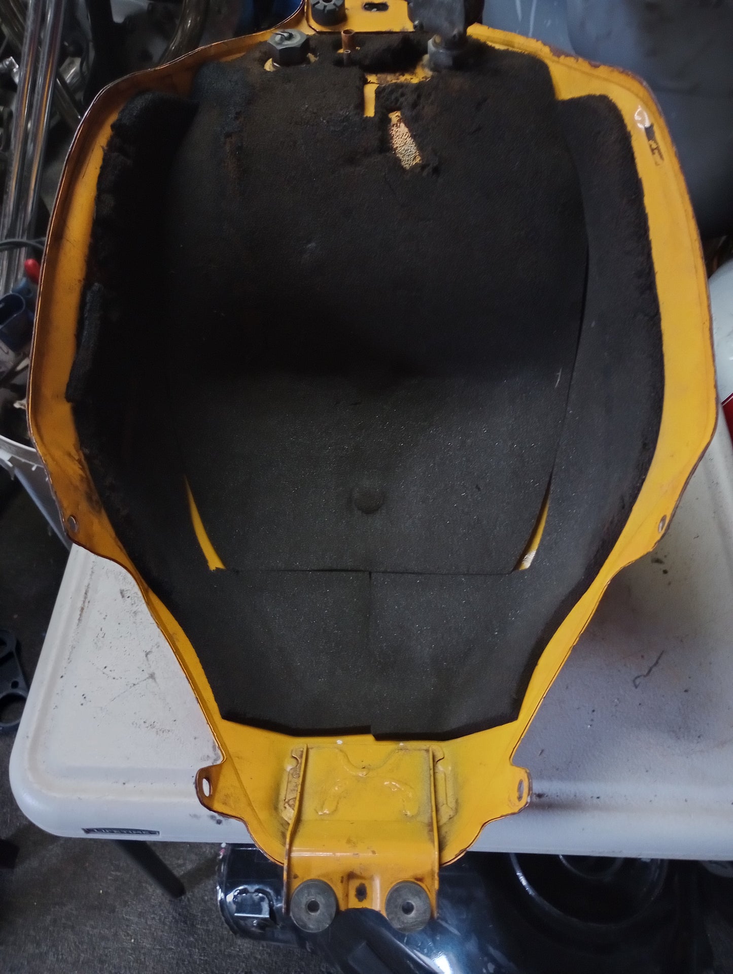 Honda CBR600 F4 CBR 600 Gas Tank Fuel Petrol Cell Reservoir
