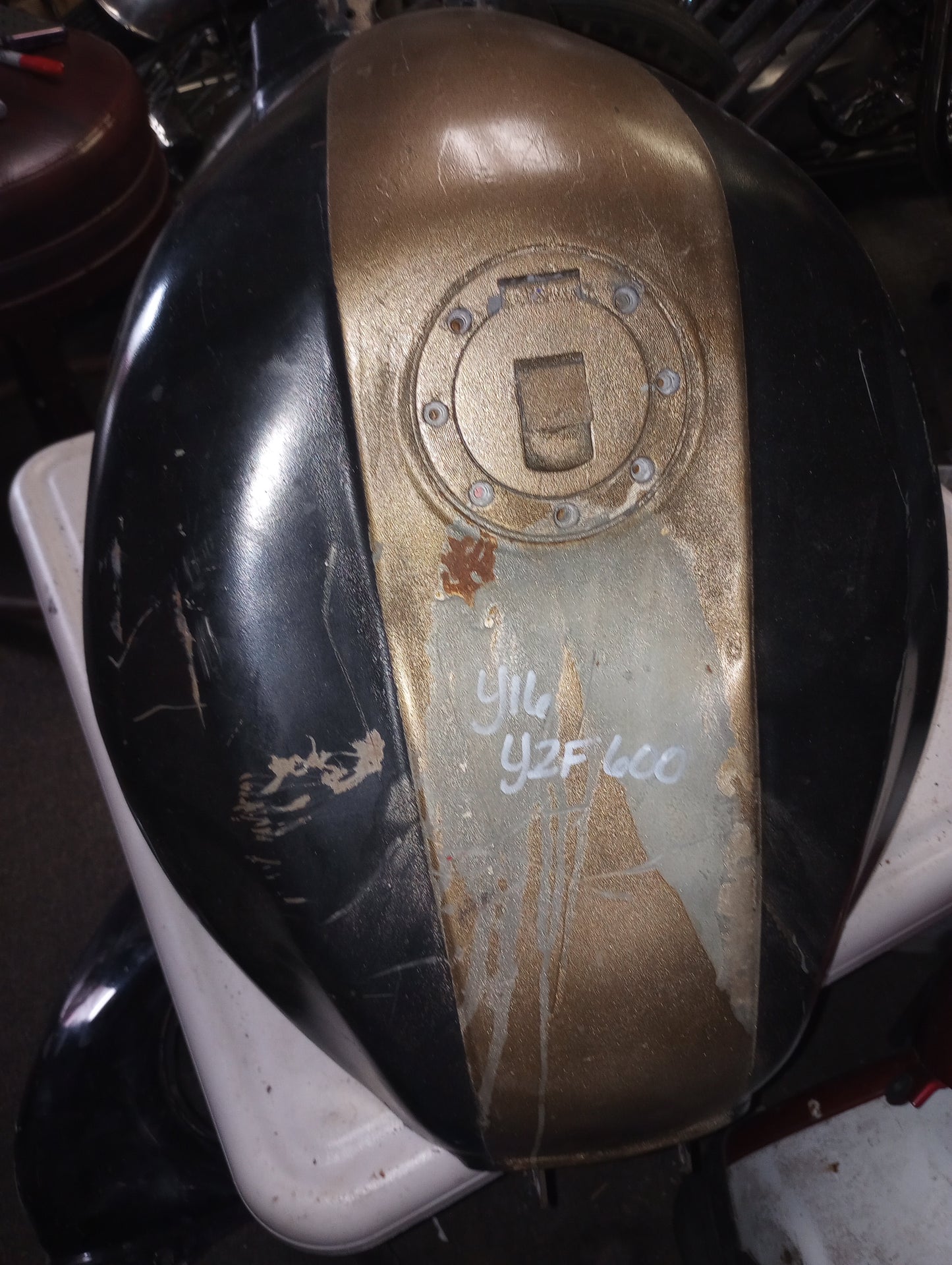 Yamaha YZF 600 Gas Tank Fuel Petrol Cell Reservoir YZF600