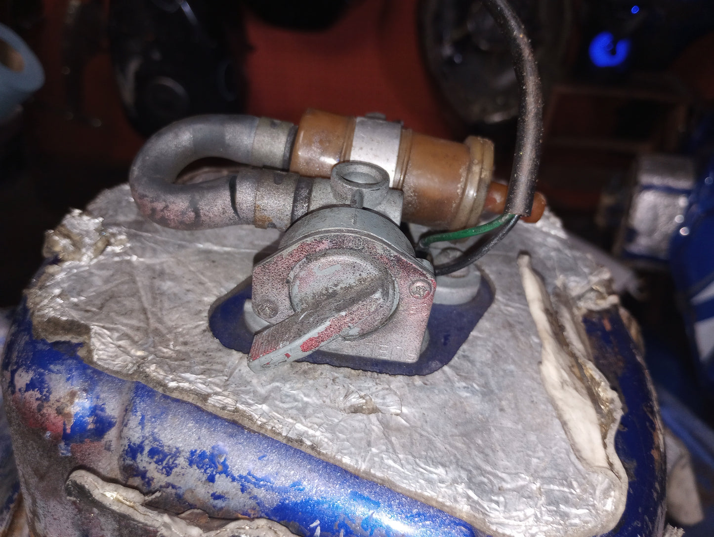 Yamaha YZF 600 Gas Tank Fuel Petrol Cell Reservoir YZF600