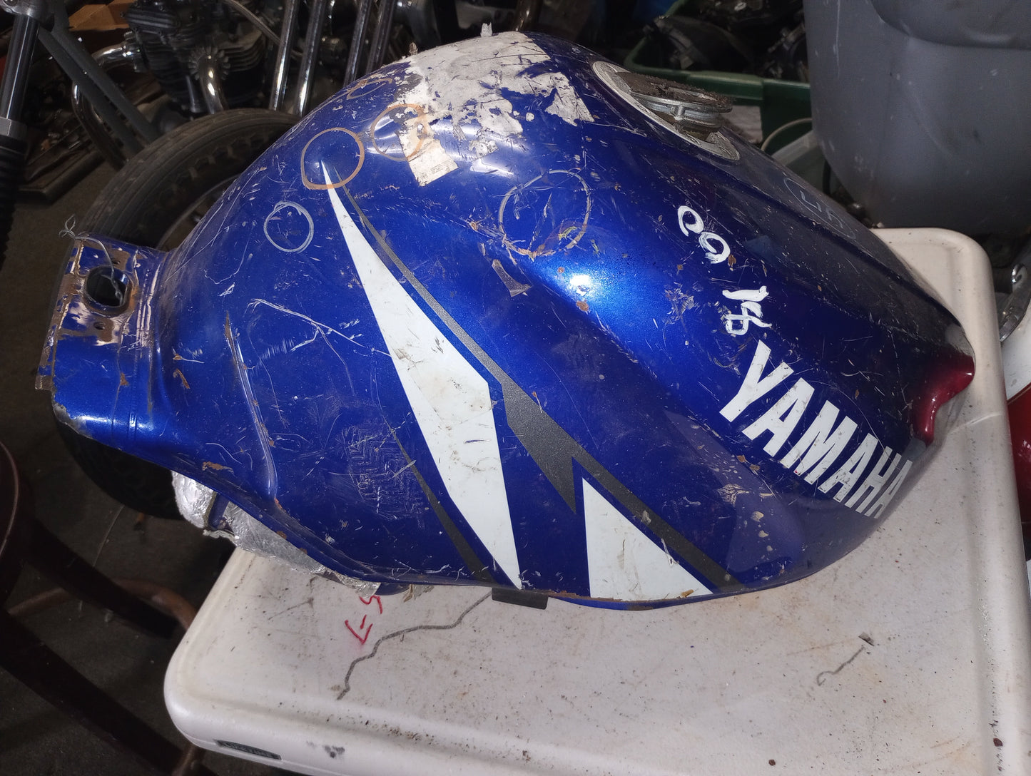 Yamaha YZF 600 Gas Tank Fuel Petrol Cell Reservoir YZF600