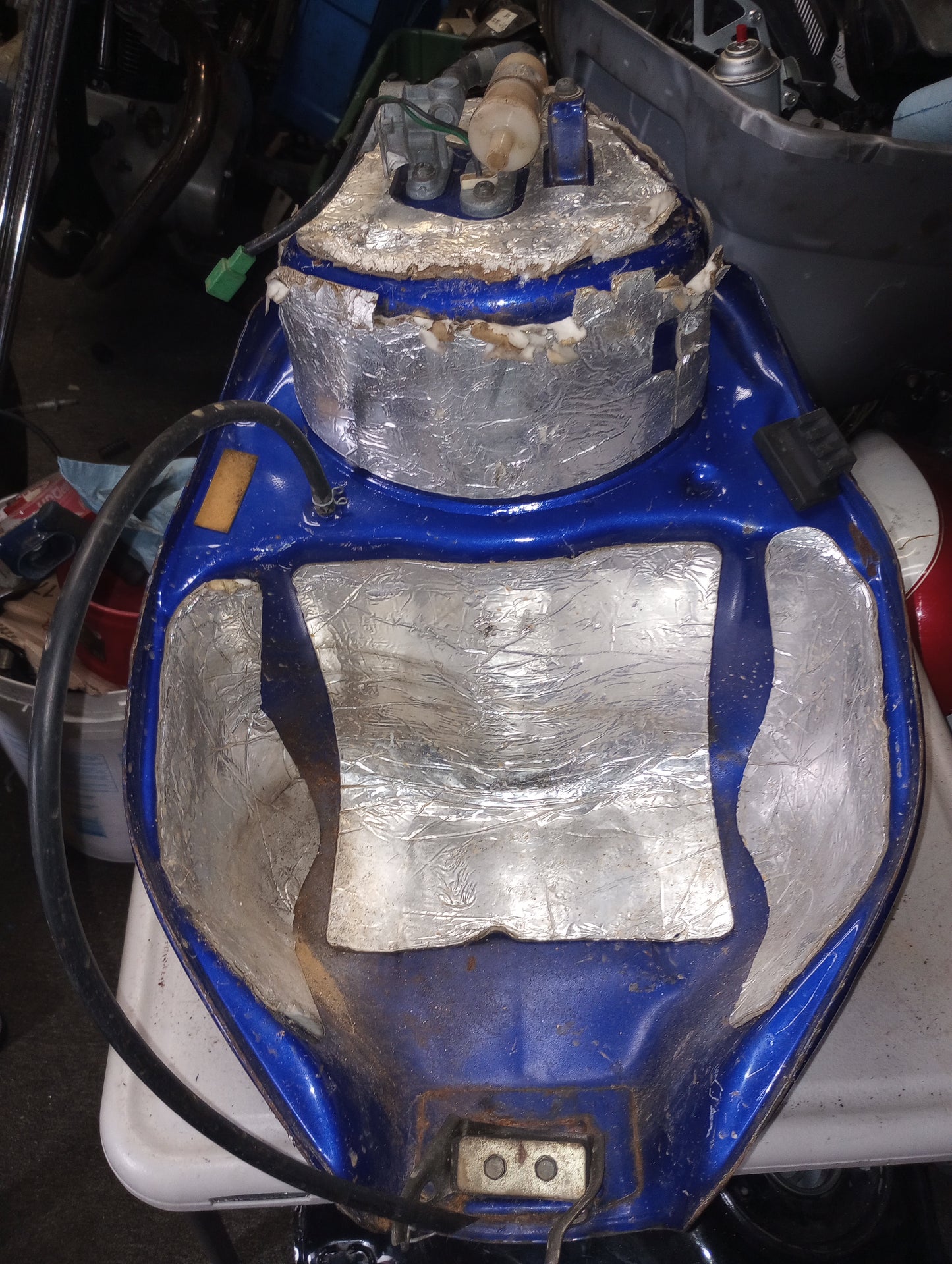 Yamaha YZF 600 Gas Tank Fuel Petrol Cell Reservoir YZF600