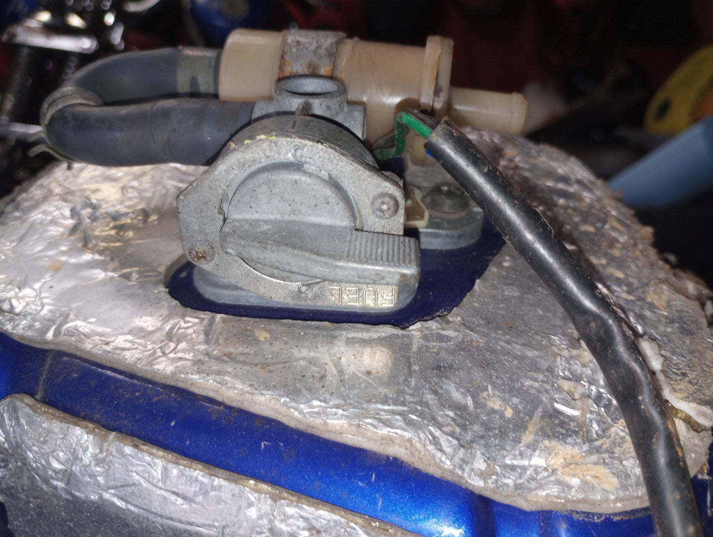 Yamaha YZF 600 Gas Tank Fuel Petrol Cell Reservoir YZF600