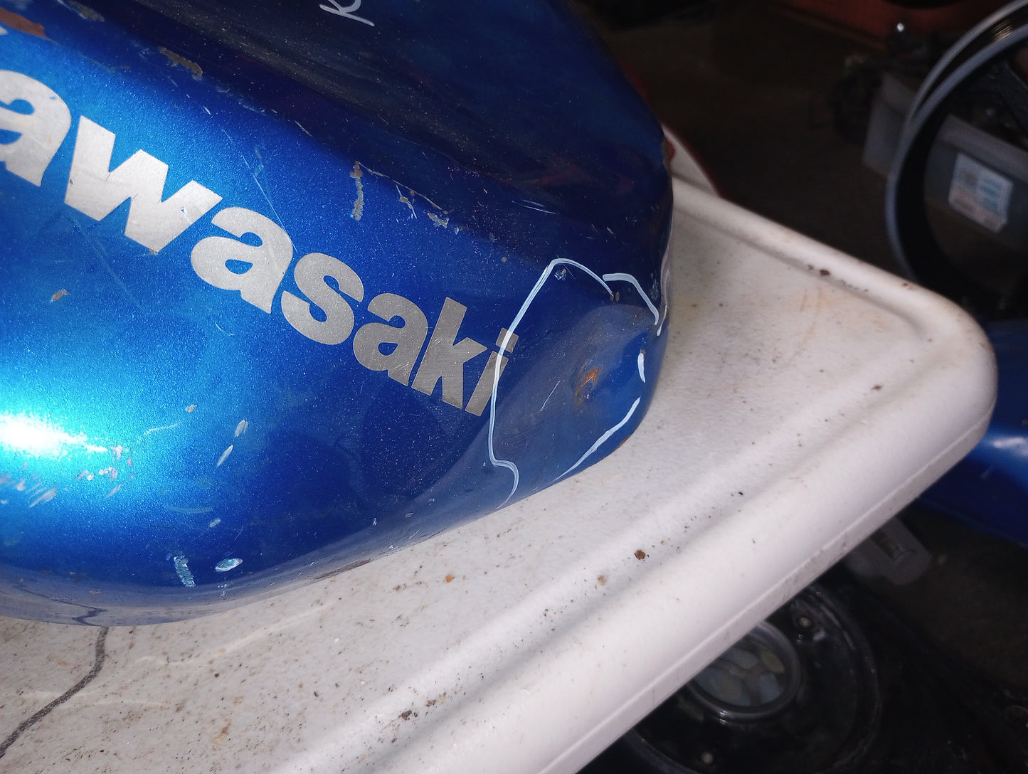 09-12 Kawasaki ZX-6R ZX-6 Gas Tank Fuel Petrol Cell ZX6 - Free Shipping