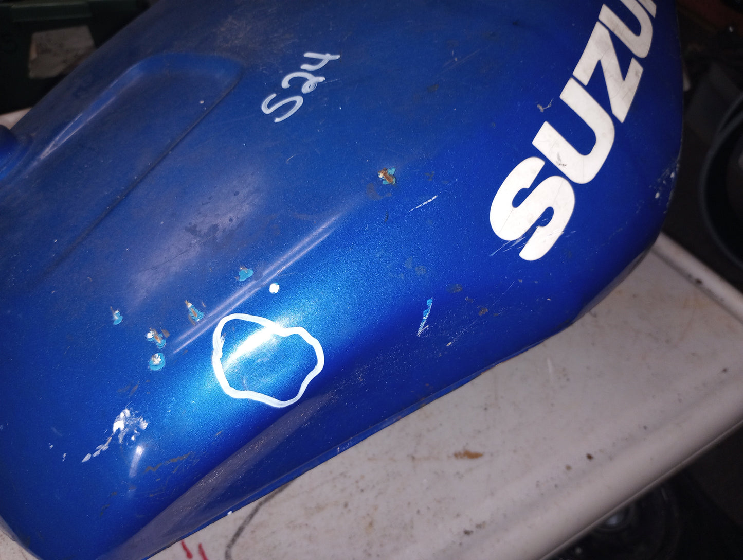 93-98 Suzuki GSXR 1100 GSXR1100 Gas Fuel Petrol Tank Cell