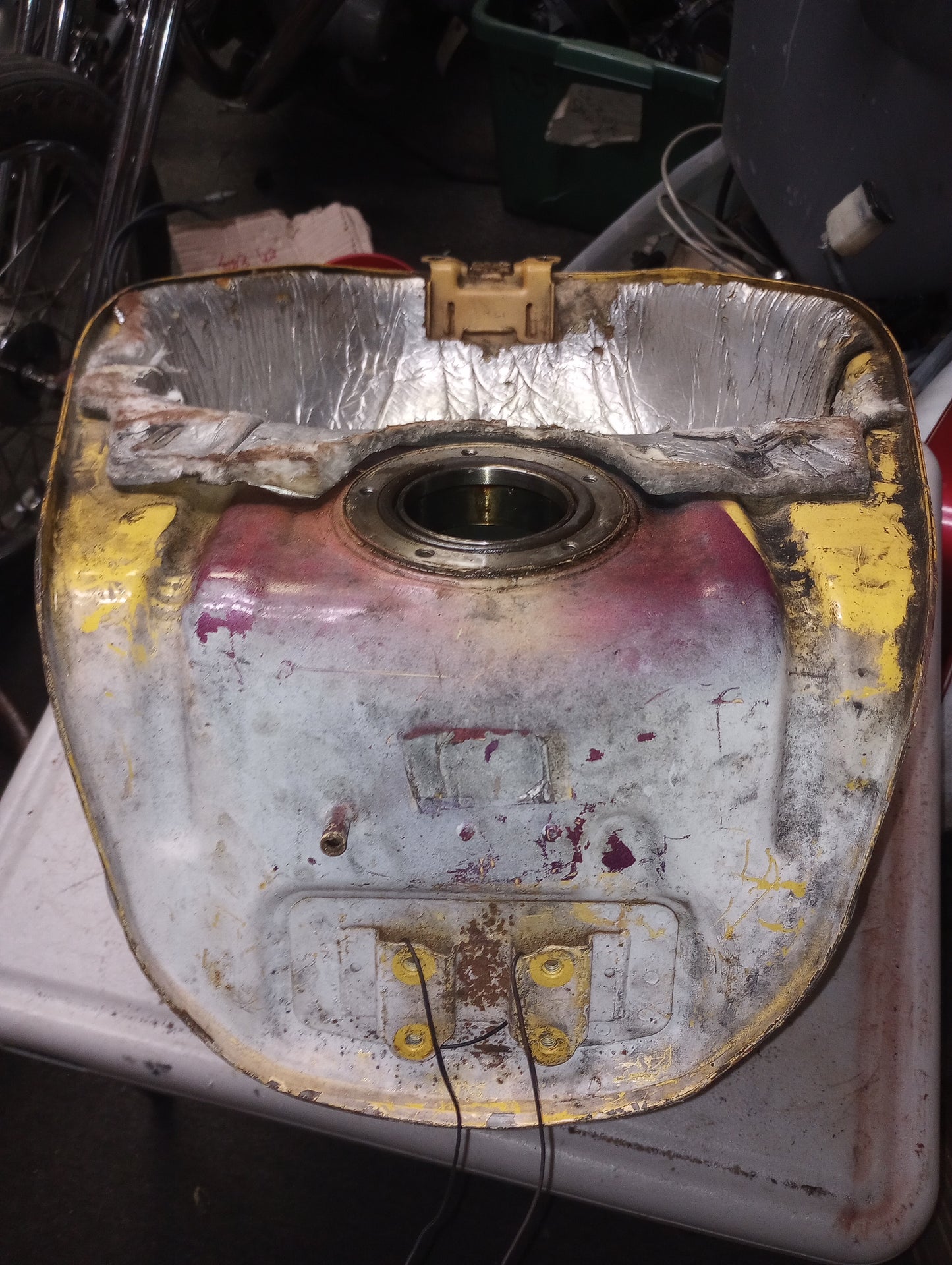 Suzuki GSXR 600 750 1000 Gas Fuel Petrol Tank Cell 00-03 GSXR750 01-03 GSXR600