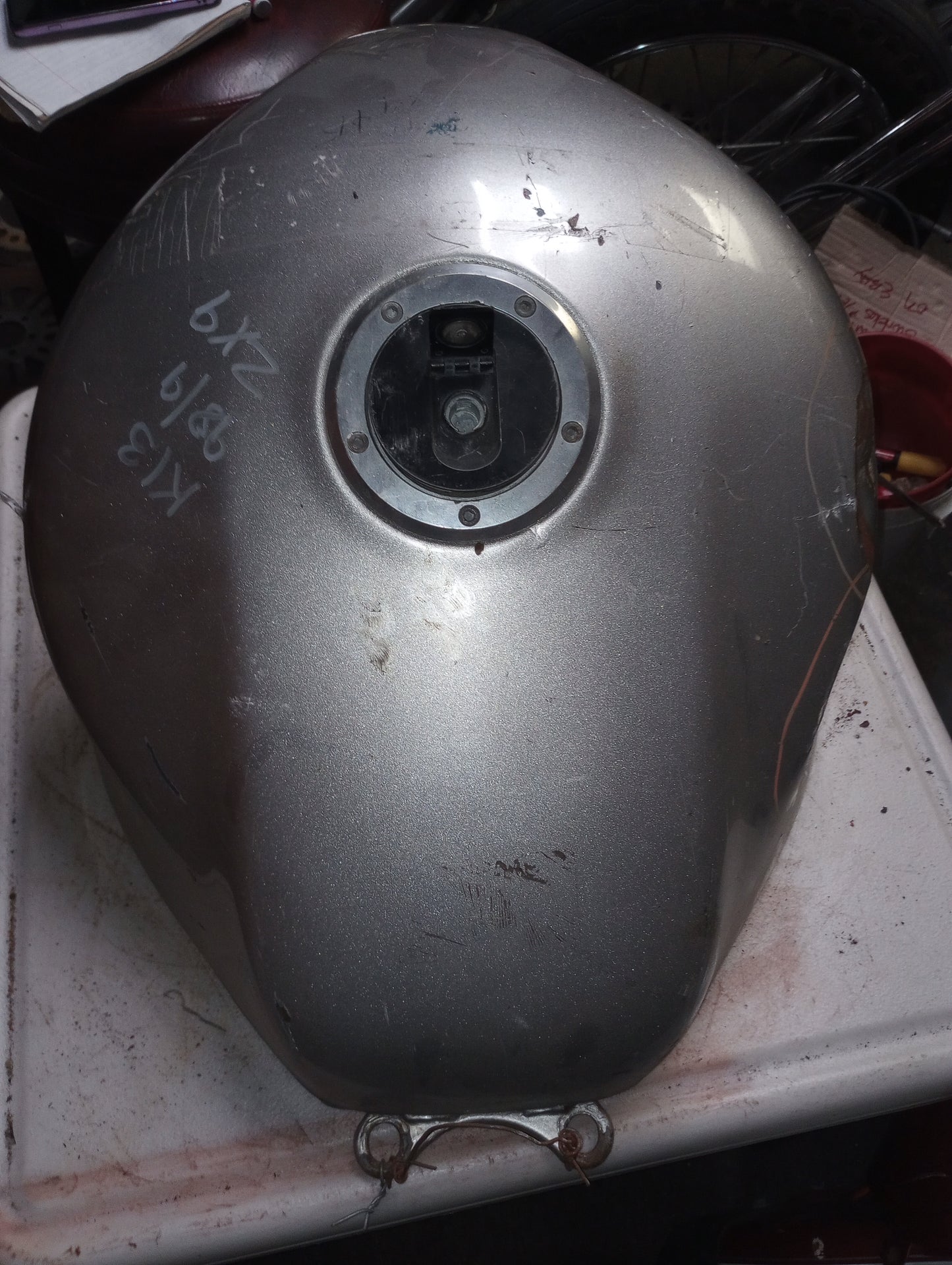 98-99 Kawasaki ZX-9 ZX9 Gas Tank Fuel Petrol Cell Ninja OEM Free Shipping ZX-9R