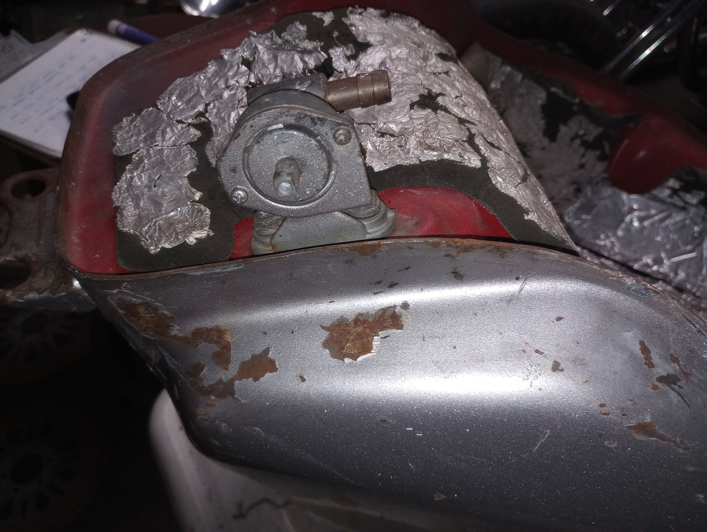 98-99 Kawasaki ZX-9 ZX9 Gas Tank Fuel Petrol Cell Ninja OEM Free Shipping ZX-9R