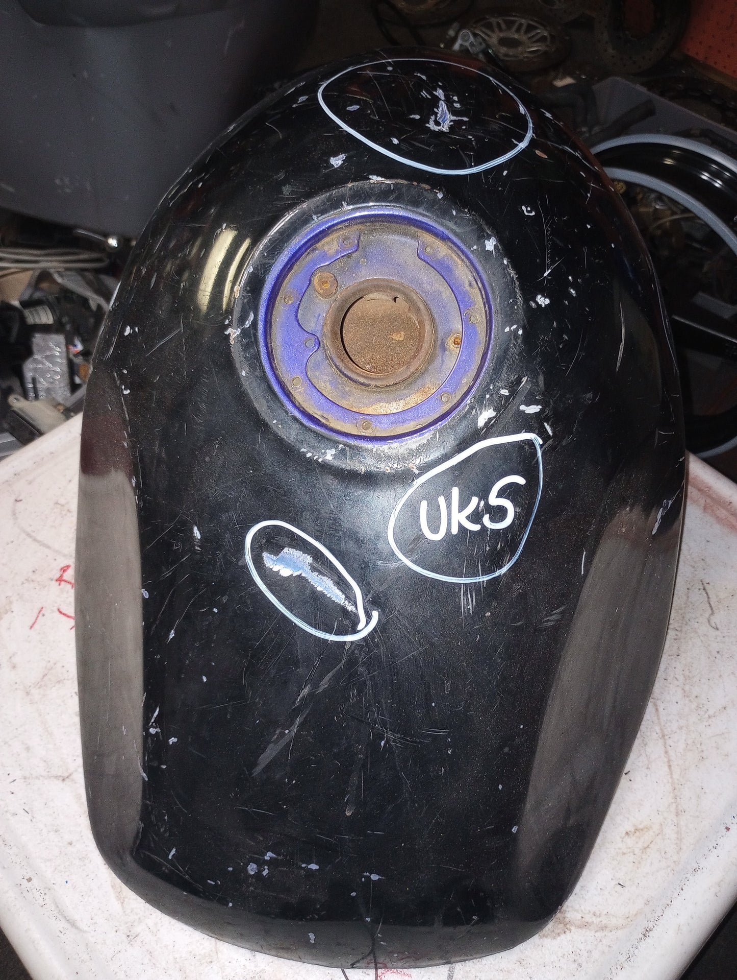 97 Kawasaki ZX6 ZX-6 ZX6E Gas Fuel Petrol Tank Ninja 600 OEM