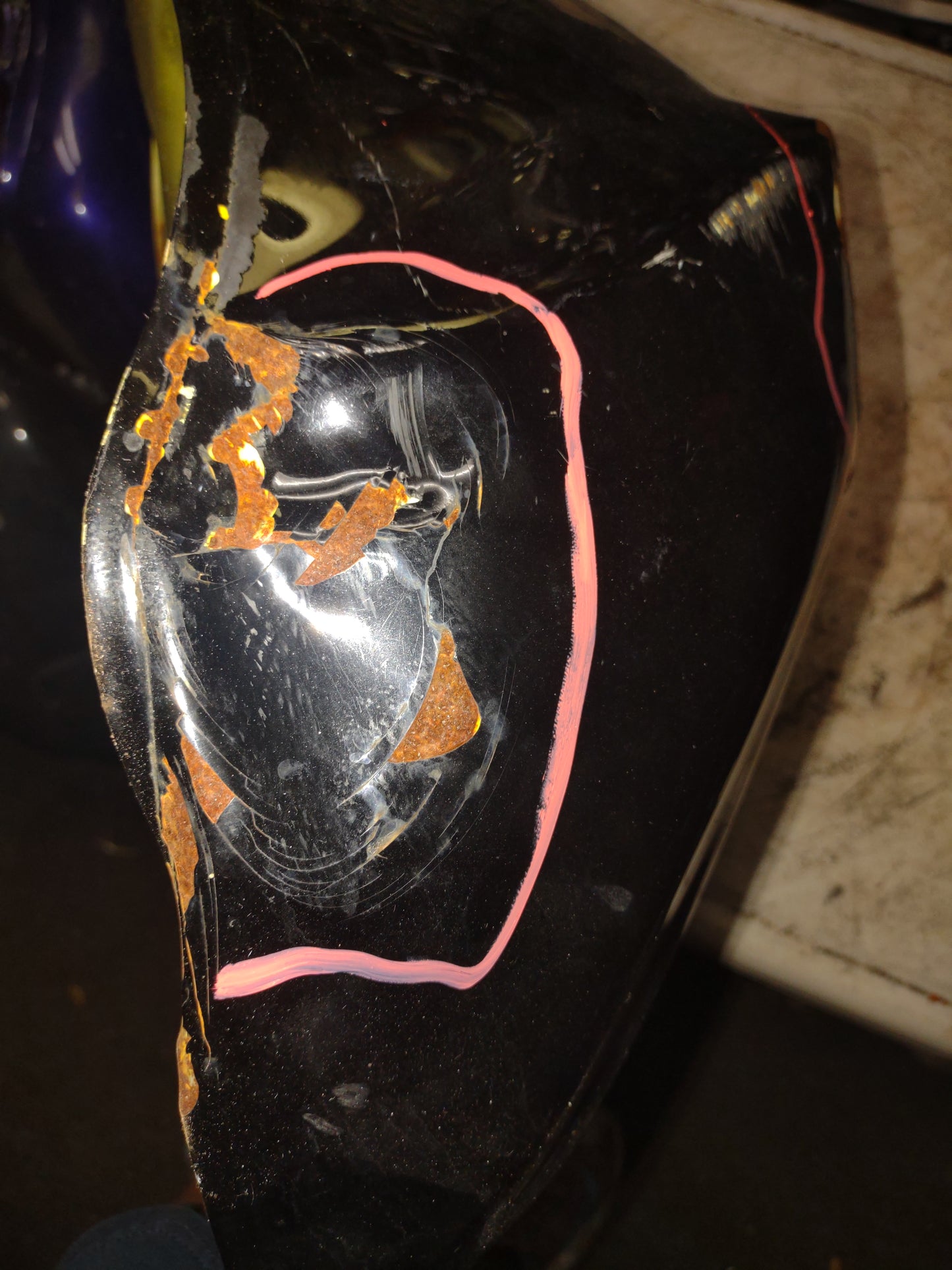 04 05 Suzuki GSXR 600 GSXR600 Gas Tank Fuel Petrol Cell Reservoir