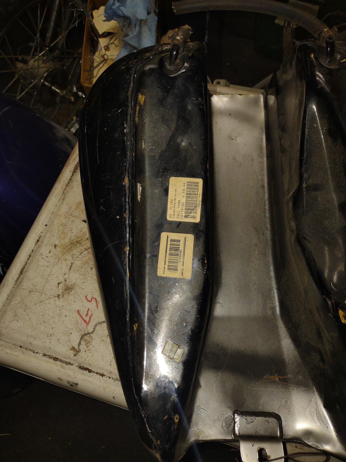 03 Harley-Davidson FLTRI Gas Tank Fuel Petrol Cell Reservoir Harley Davidson