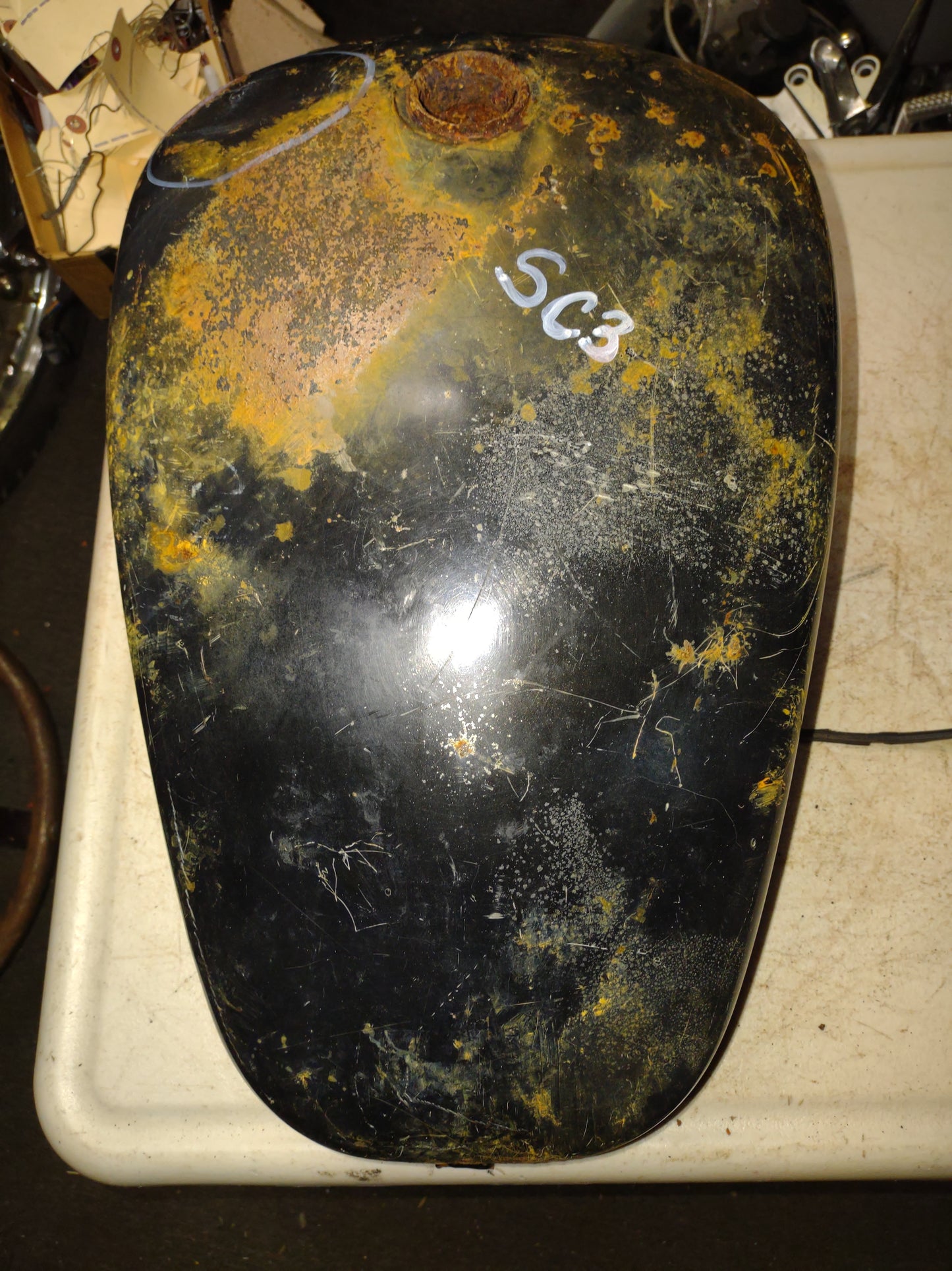 Suzuki Intruder 700? Gas Tank Fuel Petrol Cell Reservoir VS VS700?