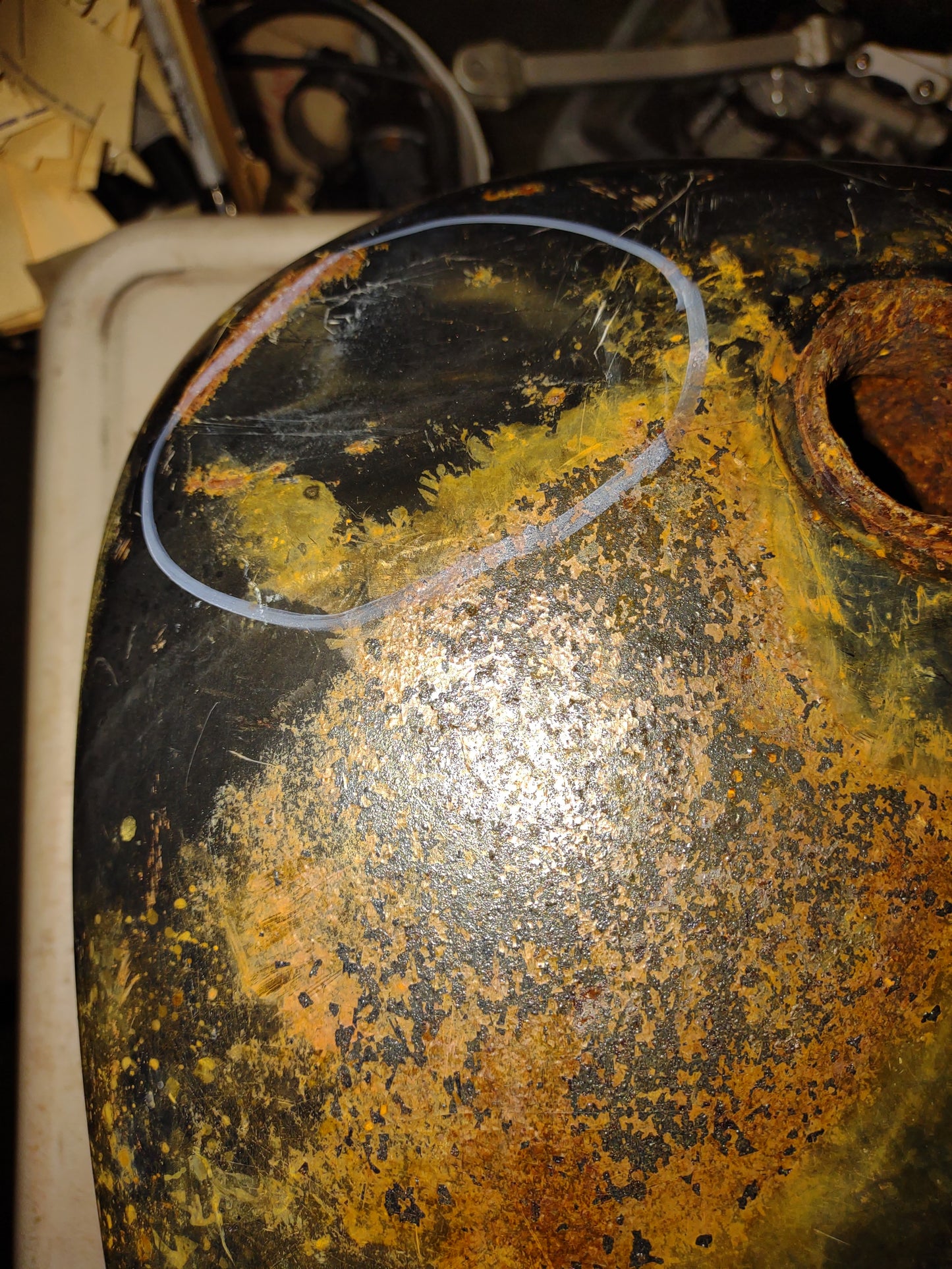 Suzuki Intruder 700? Gas Tank Fuel Petrol Cell Reservoir VS VS700?