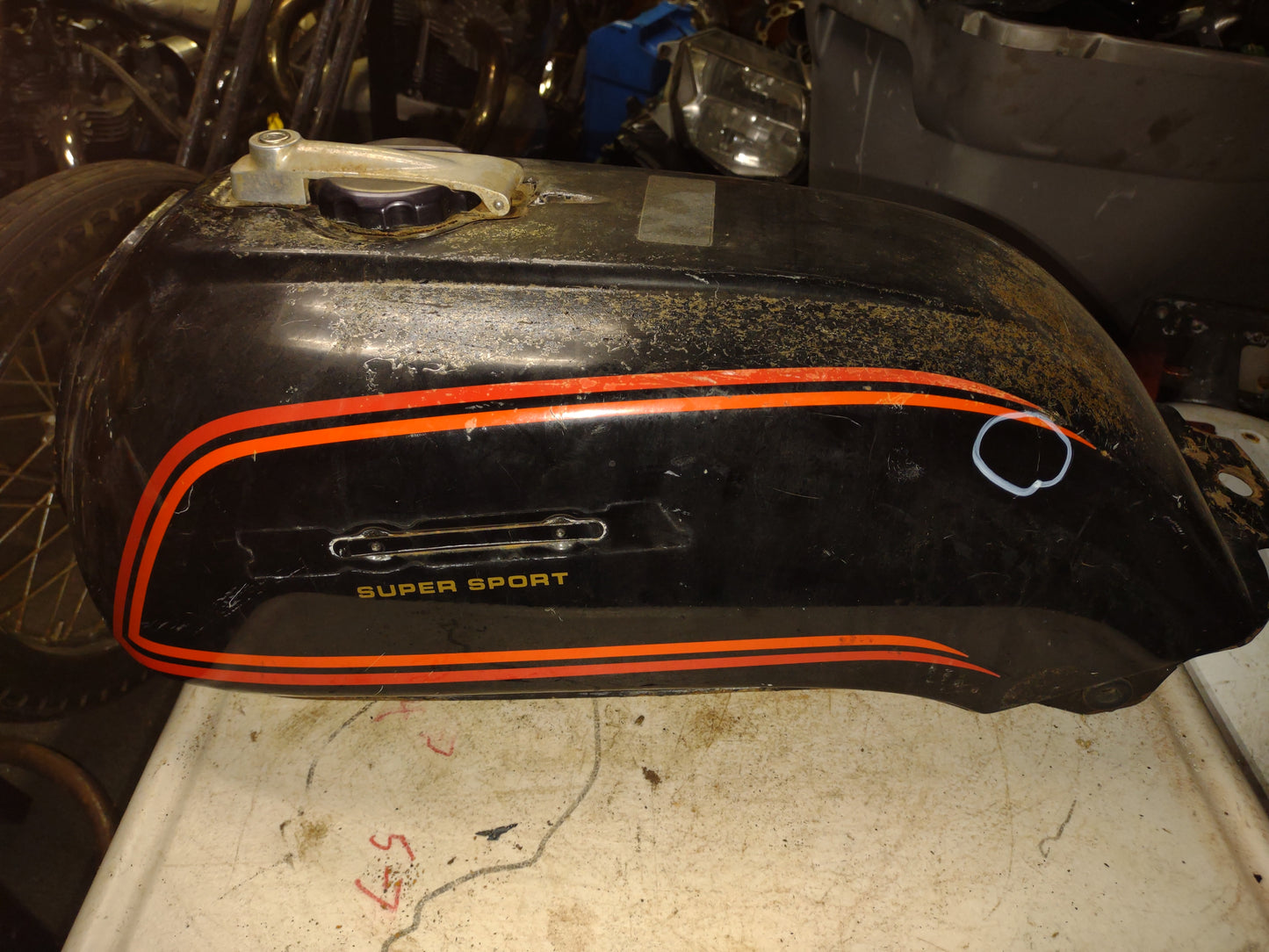 SOLD SOLD Honda CB750 CB 750 Supersport Gas Tank Fuel Petrol Cell Super Sport
