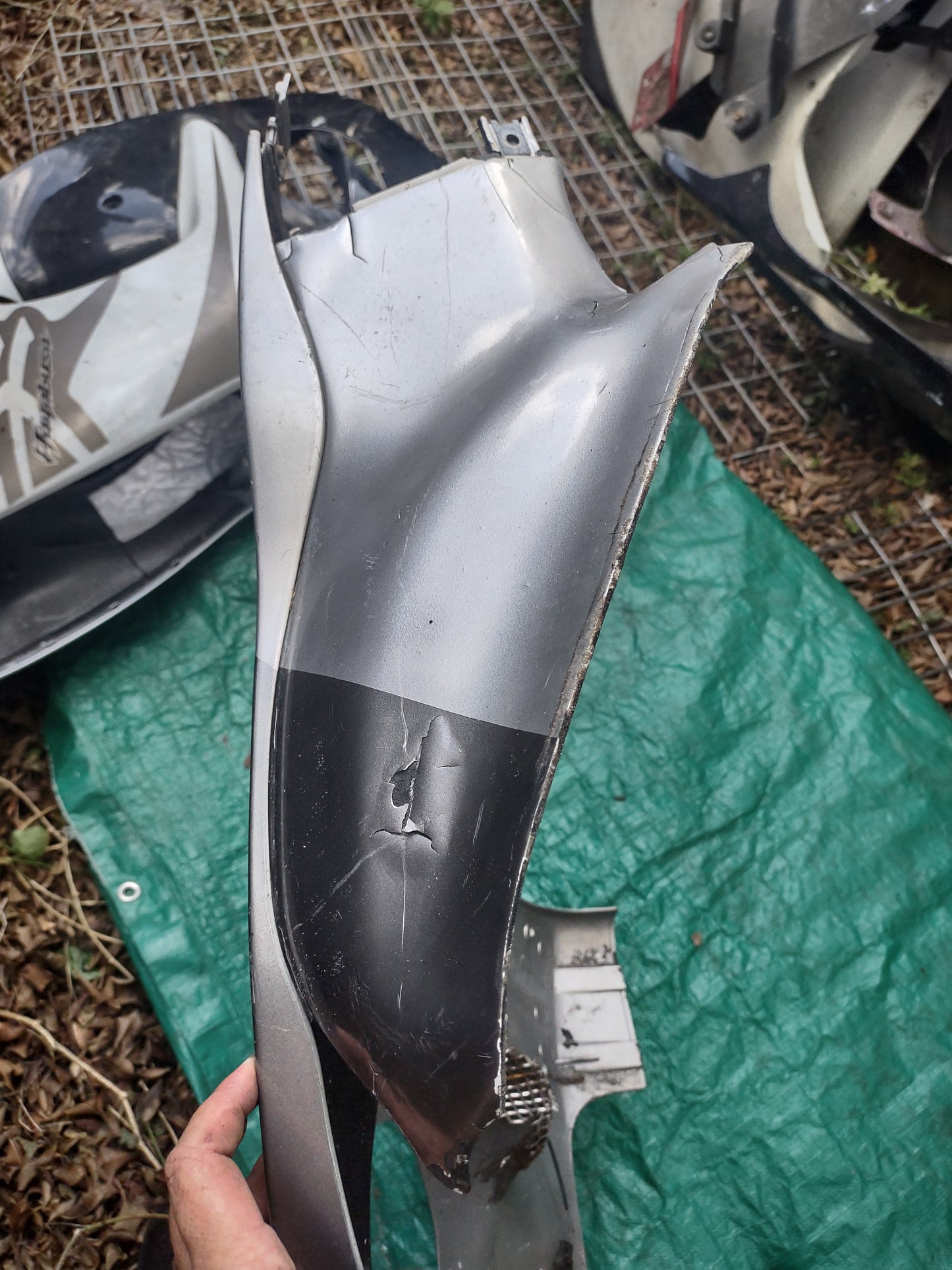 99-07 Gen 1 Suzuki Hayabusa Left Side Fairing Plastic GSX1300R Busa 94481-24F0