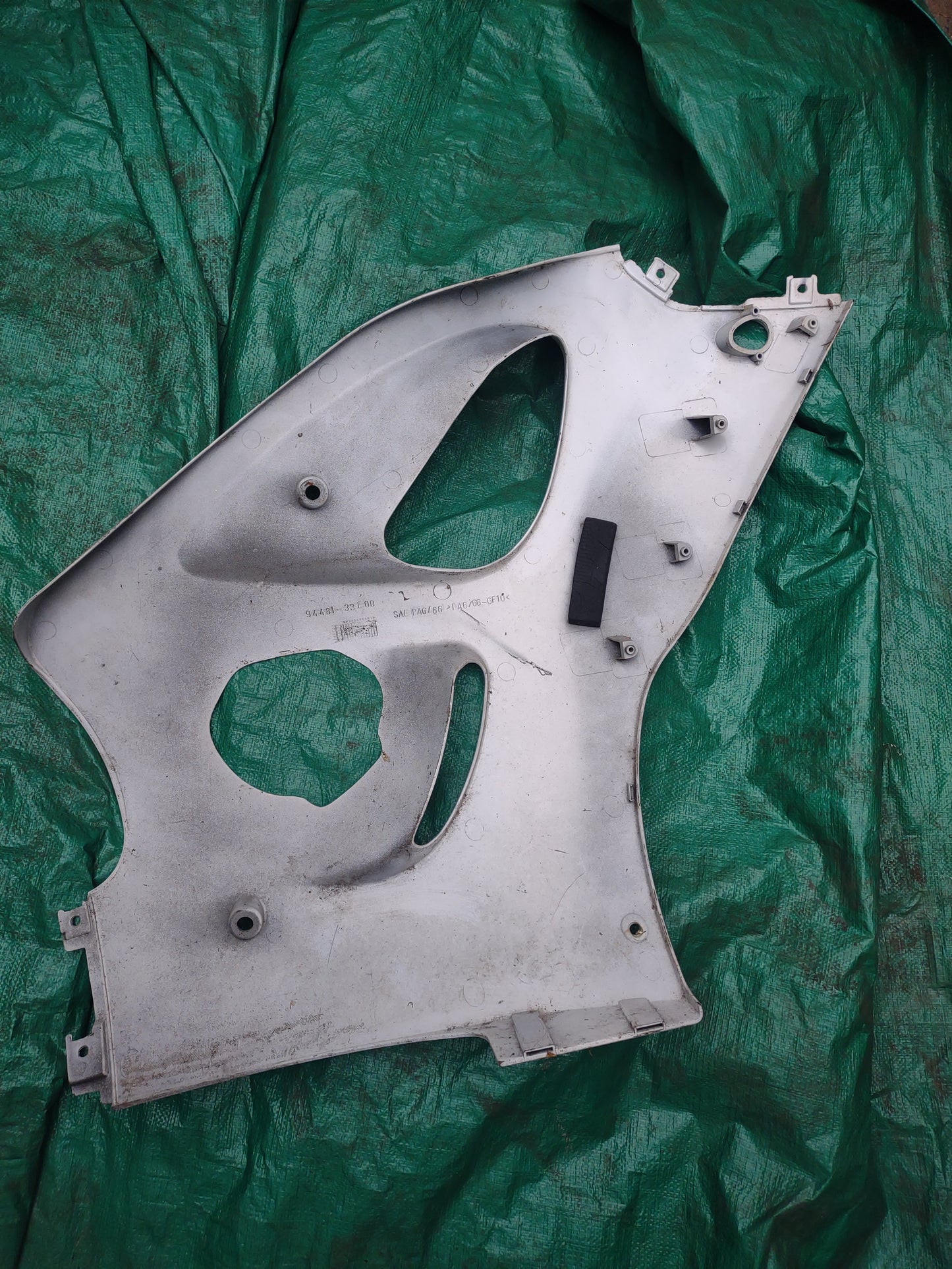 Suzuki GSXR 750 96-99 GSXR 600 97-00 Left Side Mid Lower Fairing Cowl Plastic SRAD
