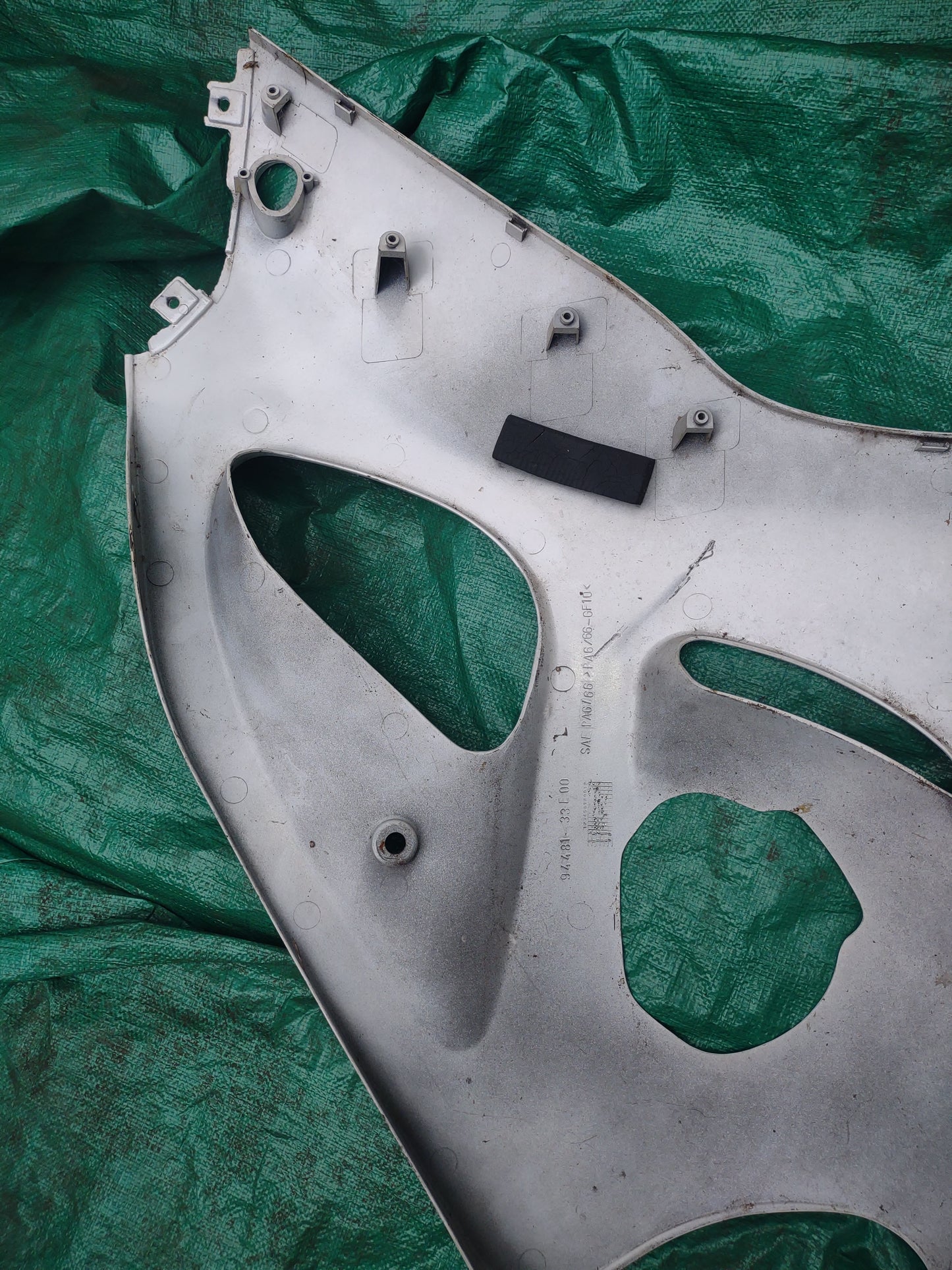Suzuki GSXR 750 96-99 GSXR 600 97-00 Left Side Mid Lower Fairing Cowl Plastic SRAD