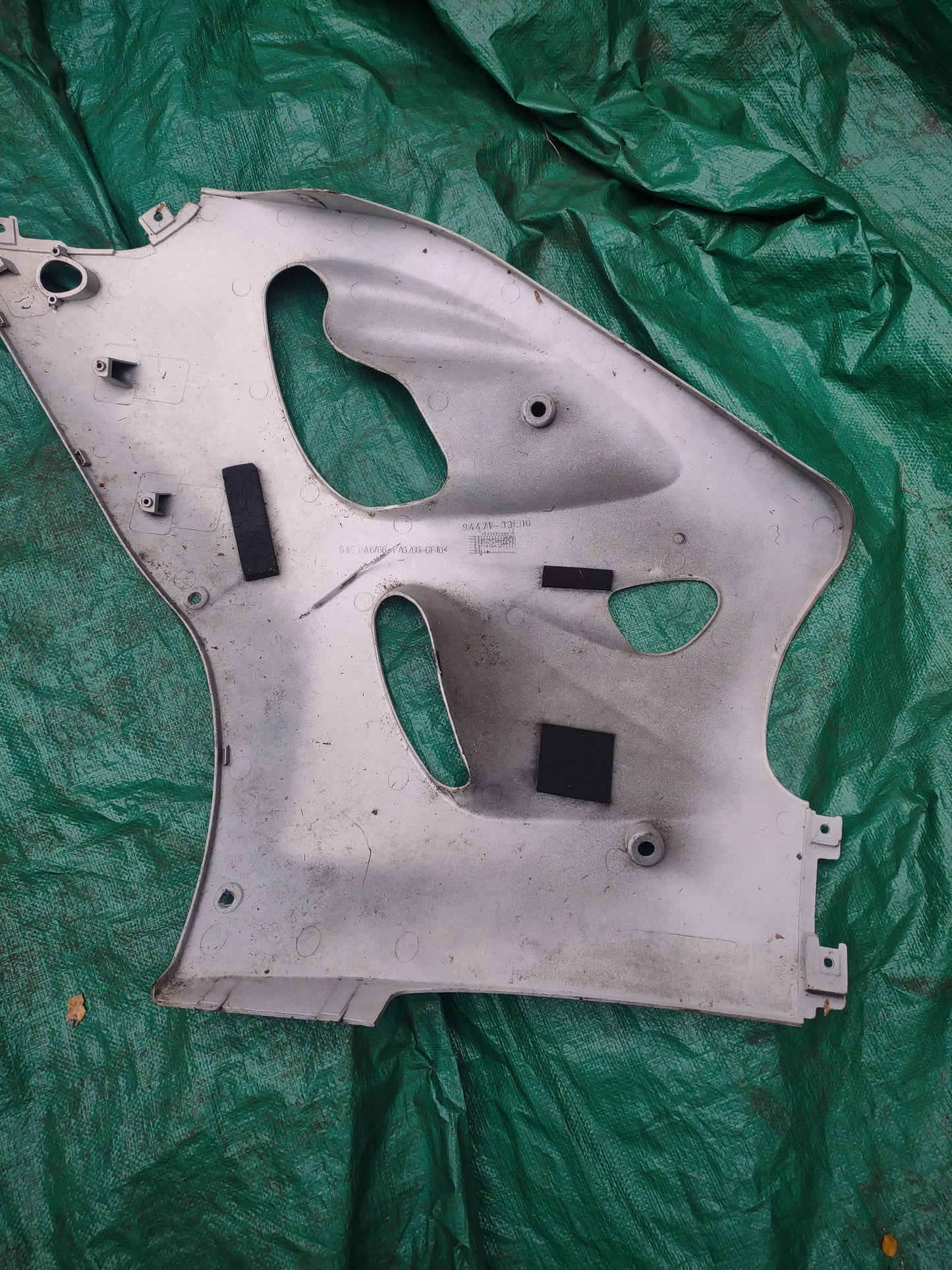 Suzuki GSXR 750 96-99 GSXR 600 97-00 Right Side Mid Lower Fairing Cowl Plastic SRAD