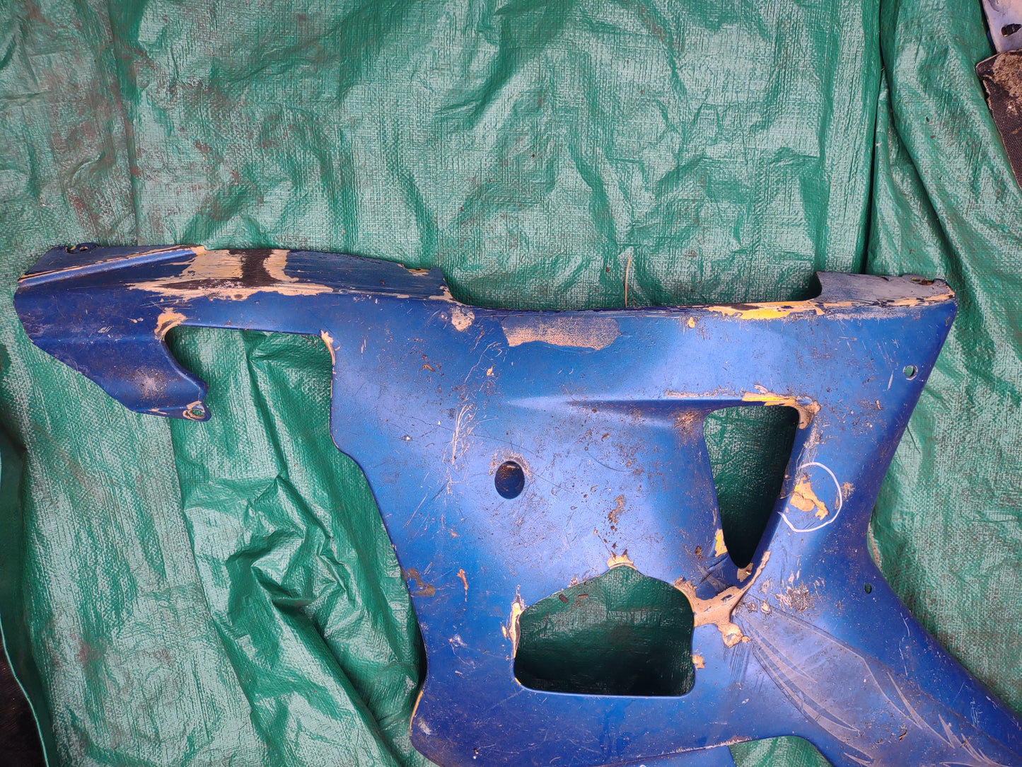 SOLD SOLD Suzuki GSXR 750 00-03 GSXR 600 01-03 Left Side Mid Fairing Cowl Plastic GSXR600 GSXR750