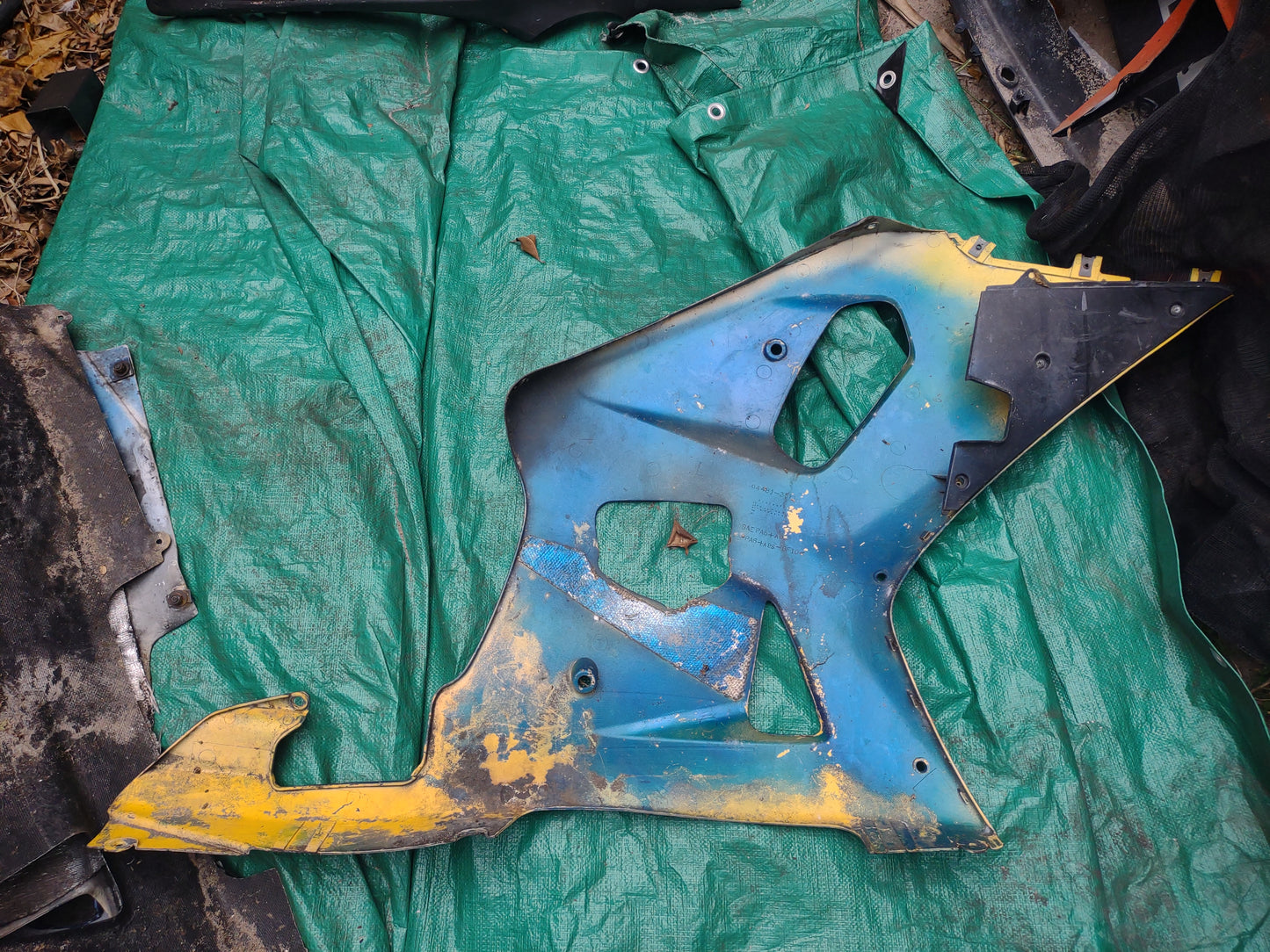 SOLD SOLD Suzuki GSXR 750 00-03 GSXR 600 01-03 Left Side Mid Fairing Cowl Plastic GSXR600 GSXR750