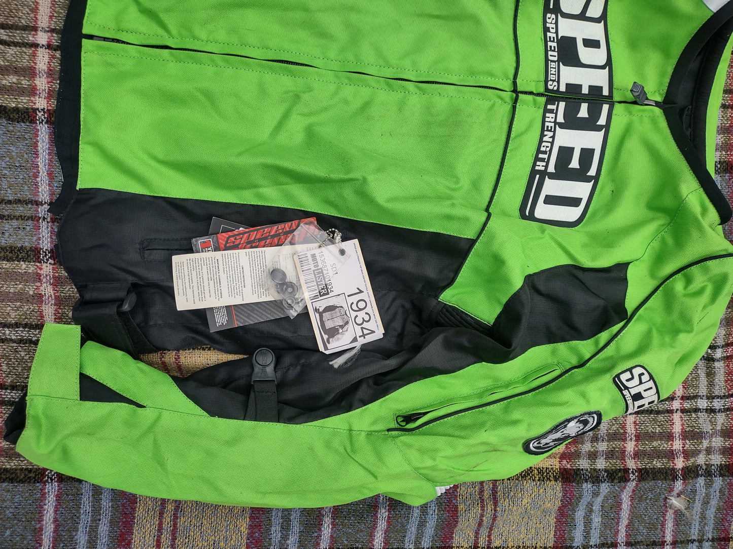 Speed & Strength Top Dead Center Motorcycle Jacket Padded Small with Tags
