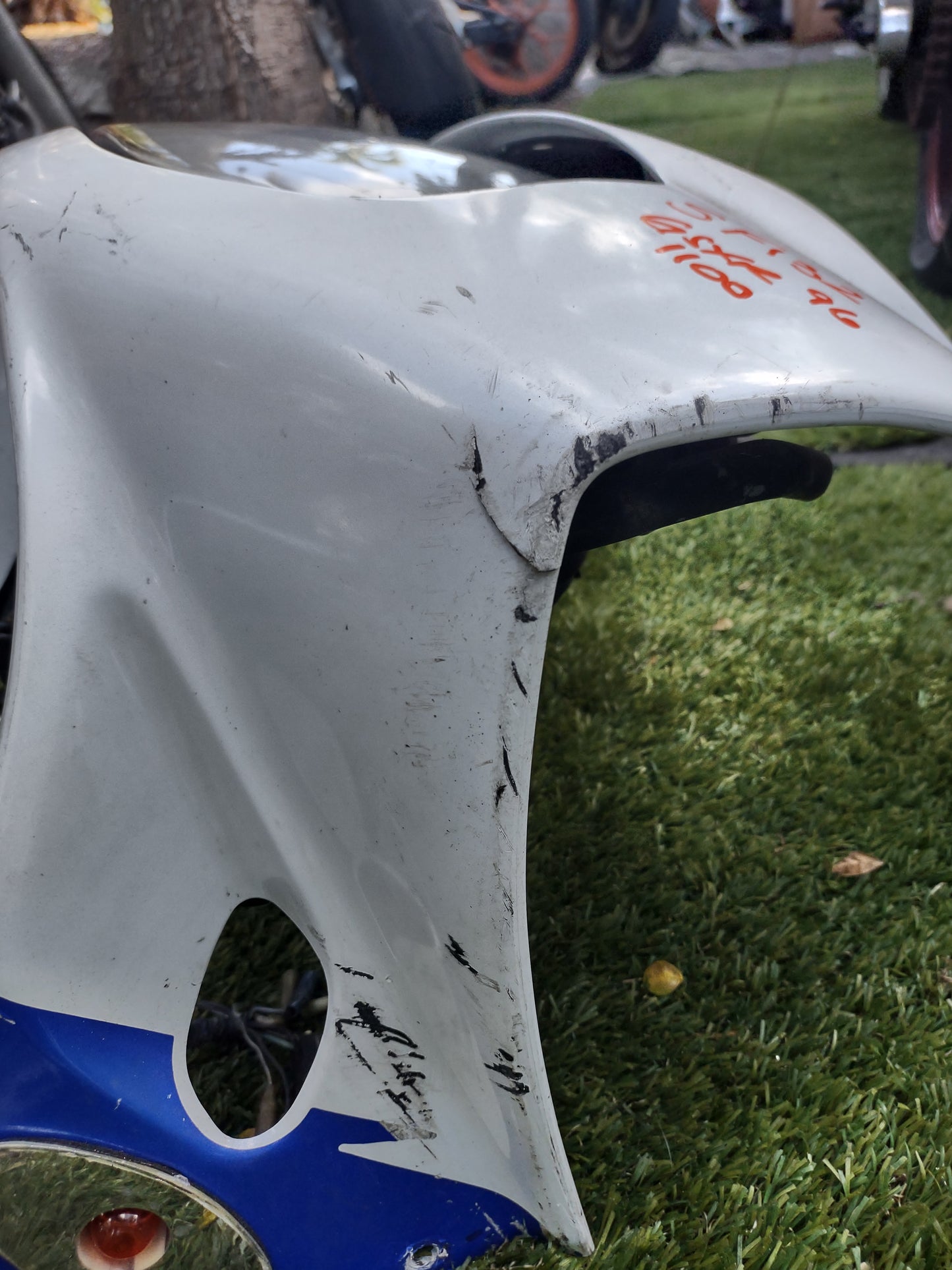 96 Suzuki GSXR 1100 Upper Fairing Front Cowl Plastic GSXR1100 Fairing Only