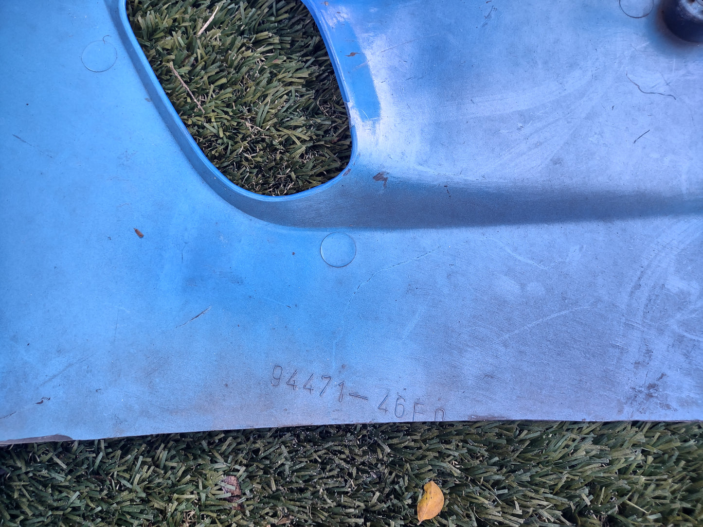 96 GSXR 1100 Right Side Fairing Plastic Cowl Cut In Half GSXR1100