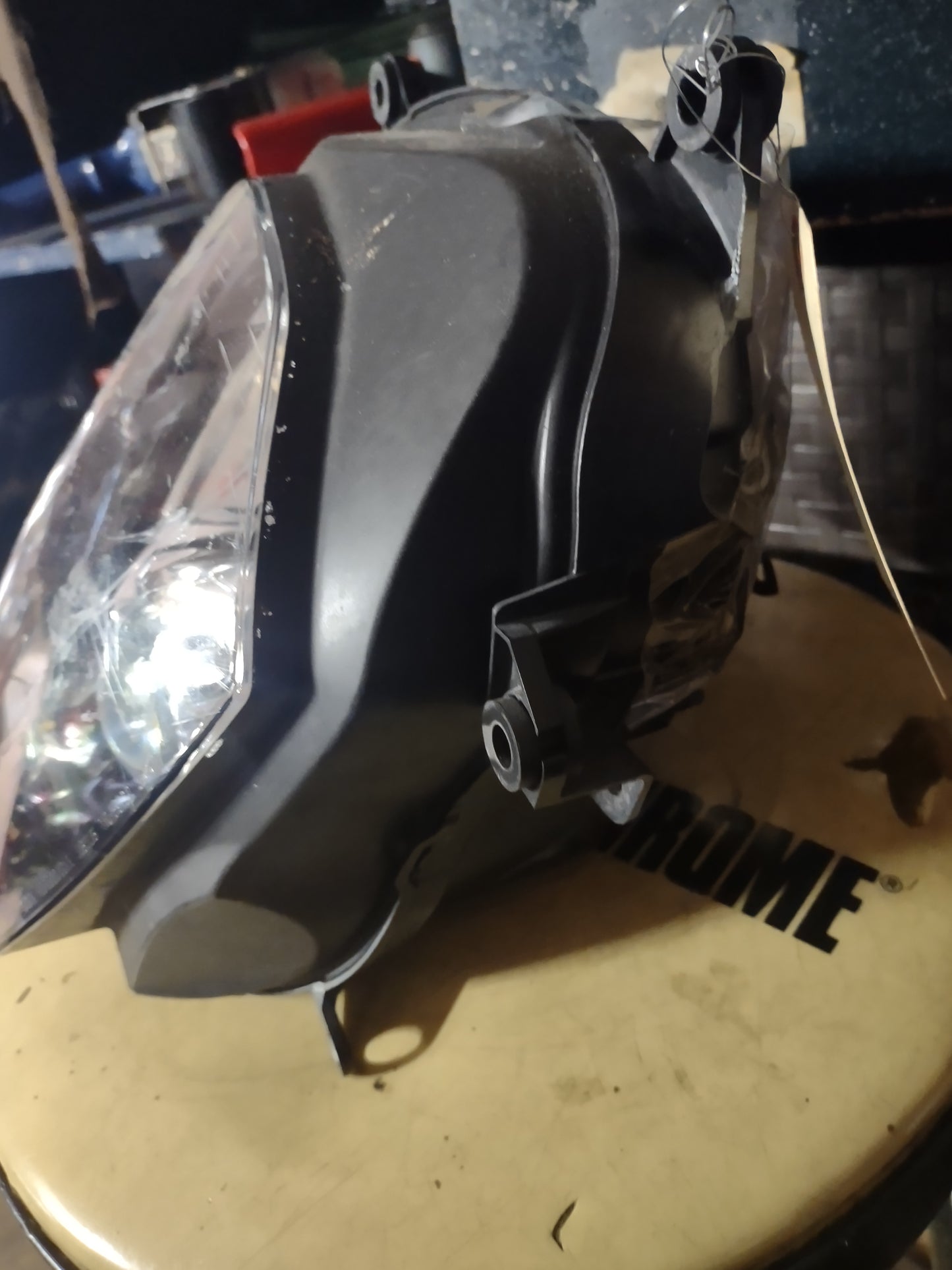 07 08 Suzuki GSXR 1000 Front Headlight Head Light GSXR1000 Headlamp Head Lamp