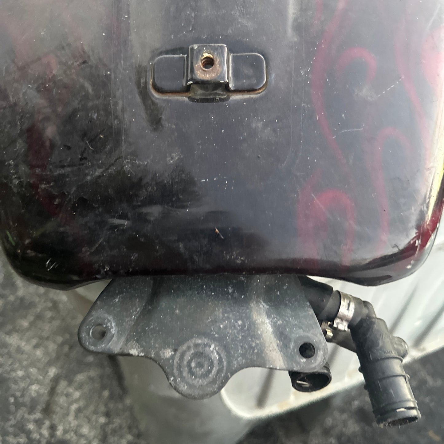 06 Yamaha Stratoliner Gas Tank Fuel Petrol Cell Reservoir XV1900A XV1900 XV 1900