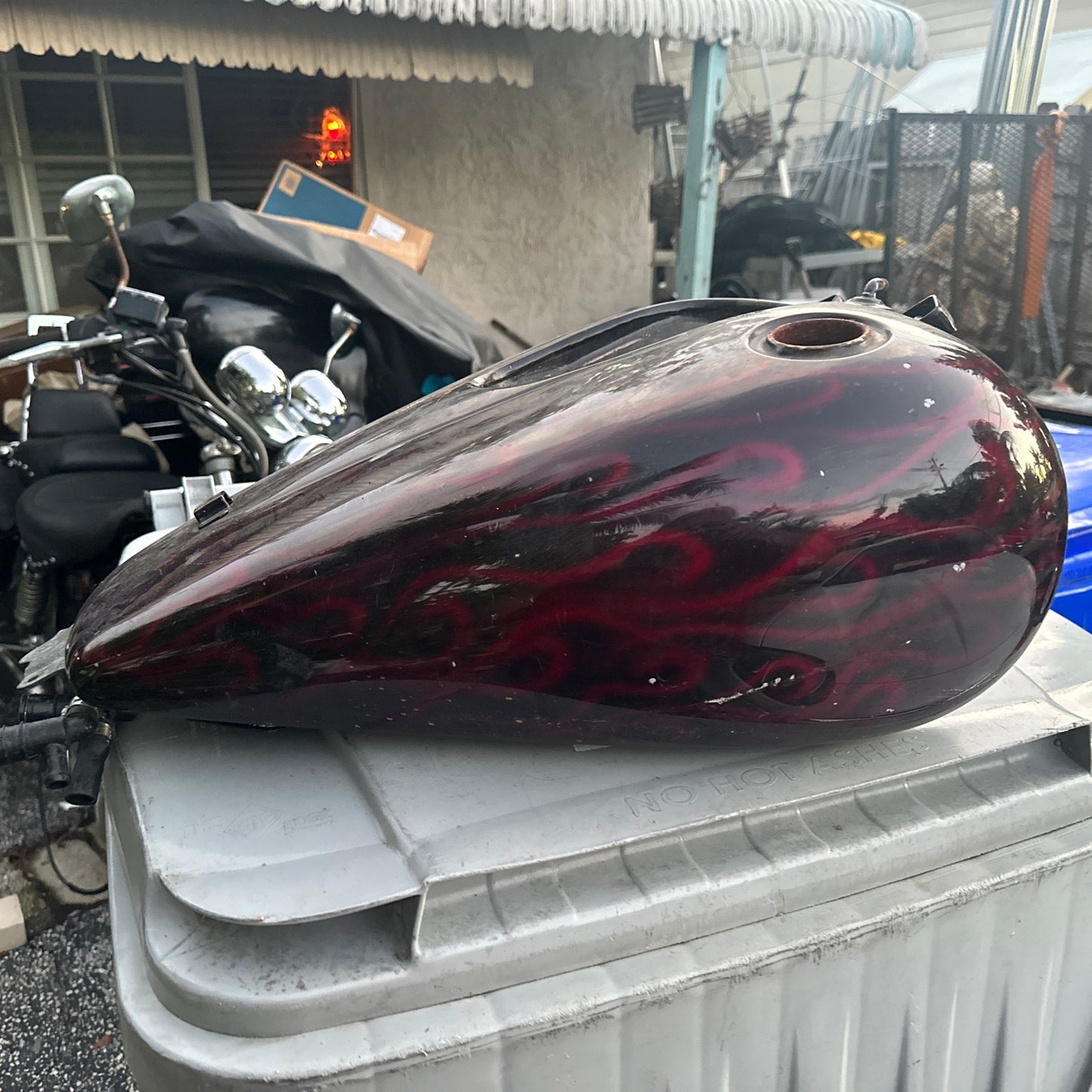 06 Yamaha Stratoliner Gas Tank Fuel Petrol Cell Reservoir XV1900A XV1900 XV 1900